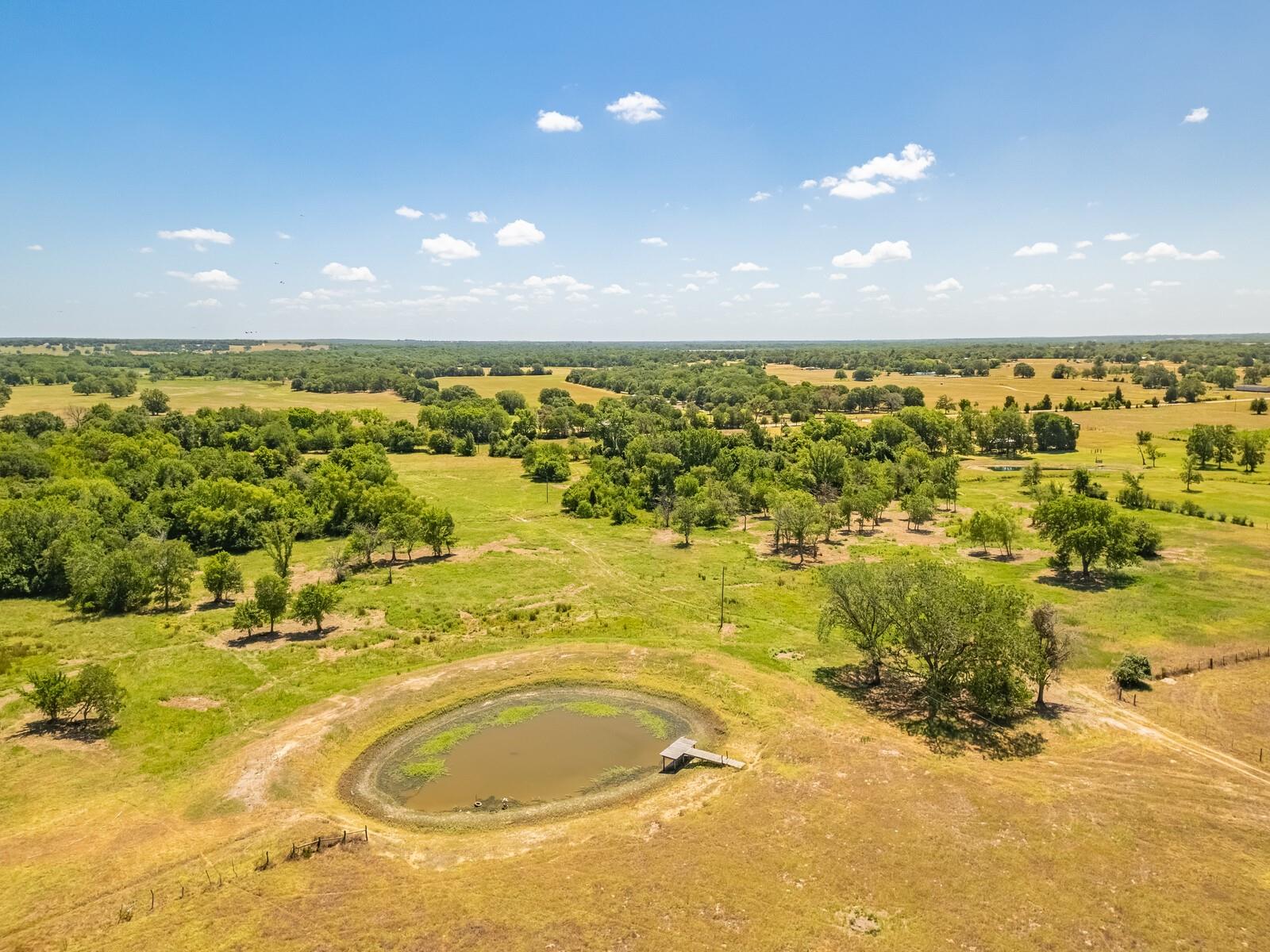 000 CR 326, Lexington, TX 78947