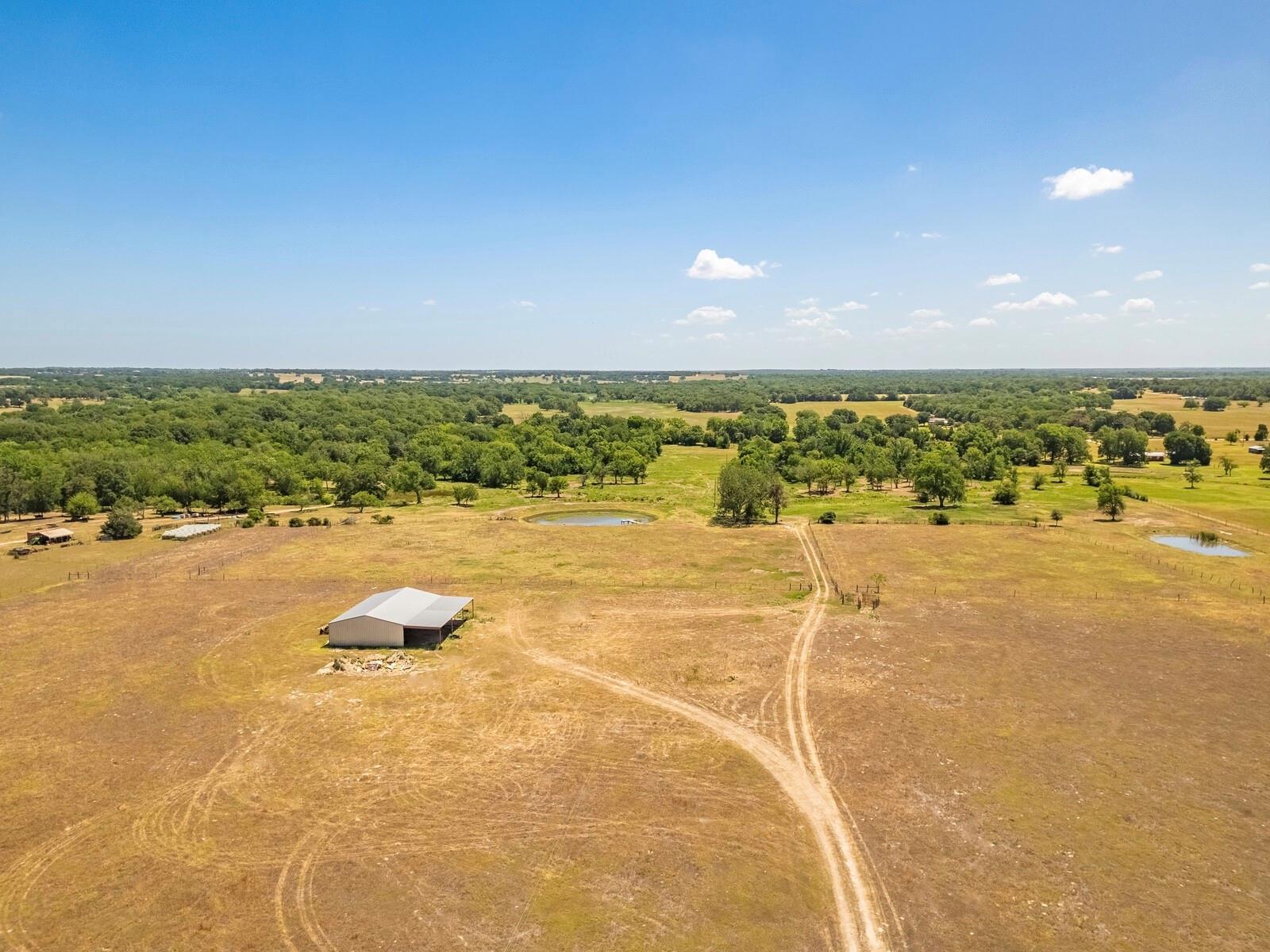 000 CR 326, Lexington, TX 78947