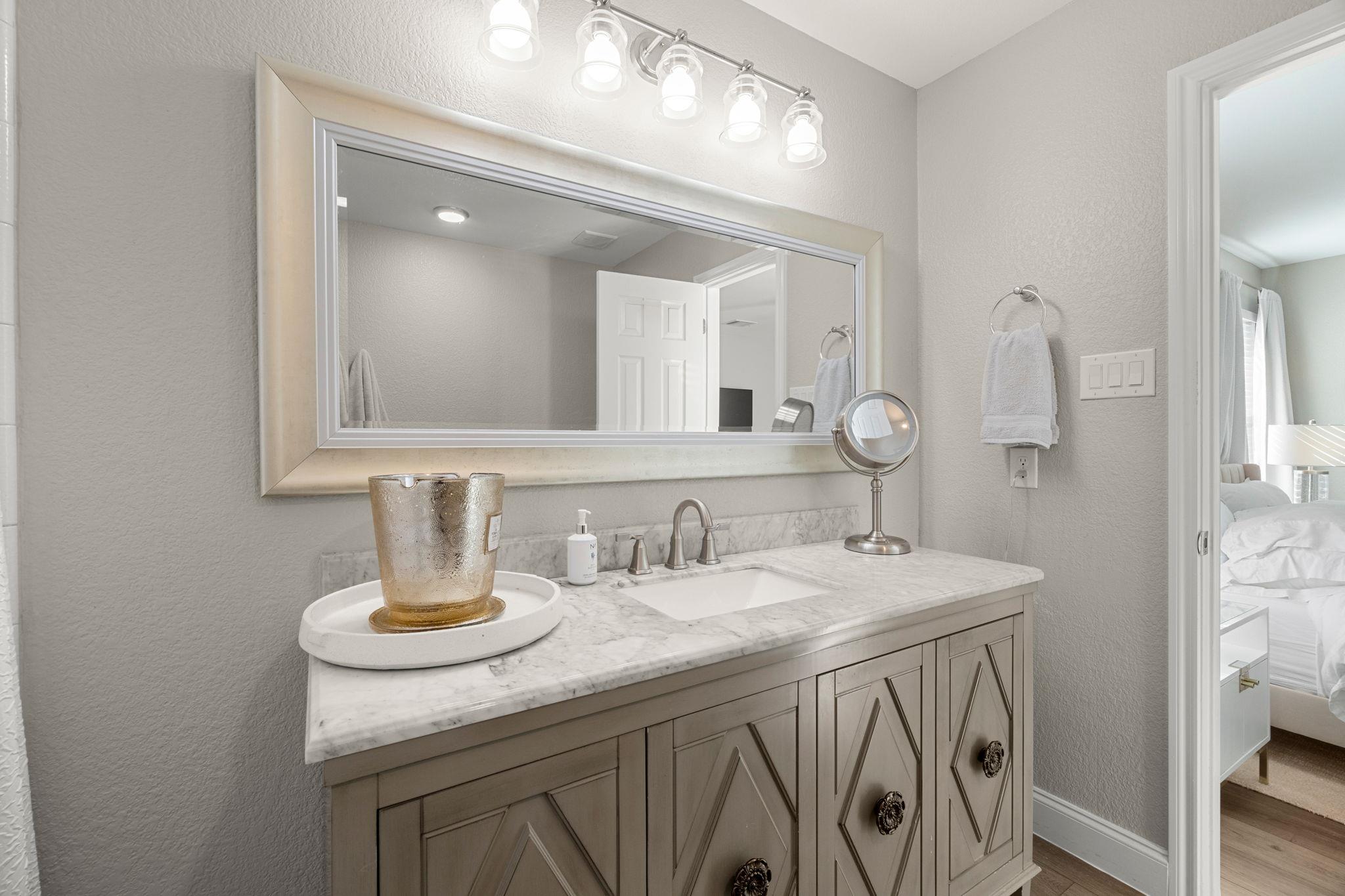 1506 Woodstone S, Cedar Park, TX 78613