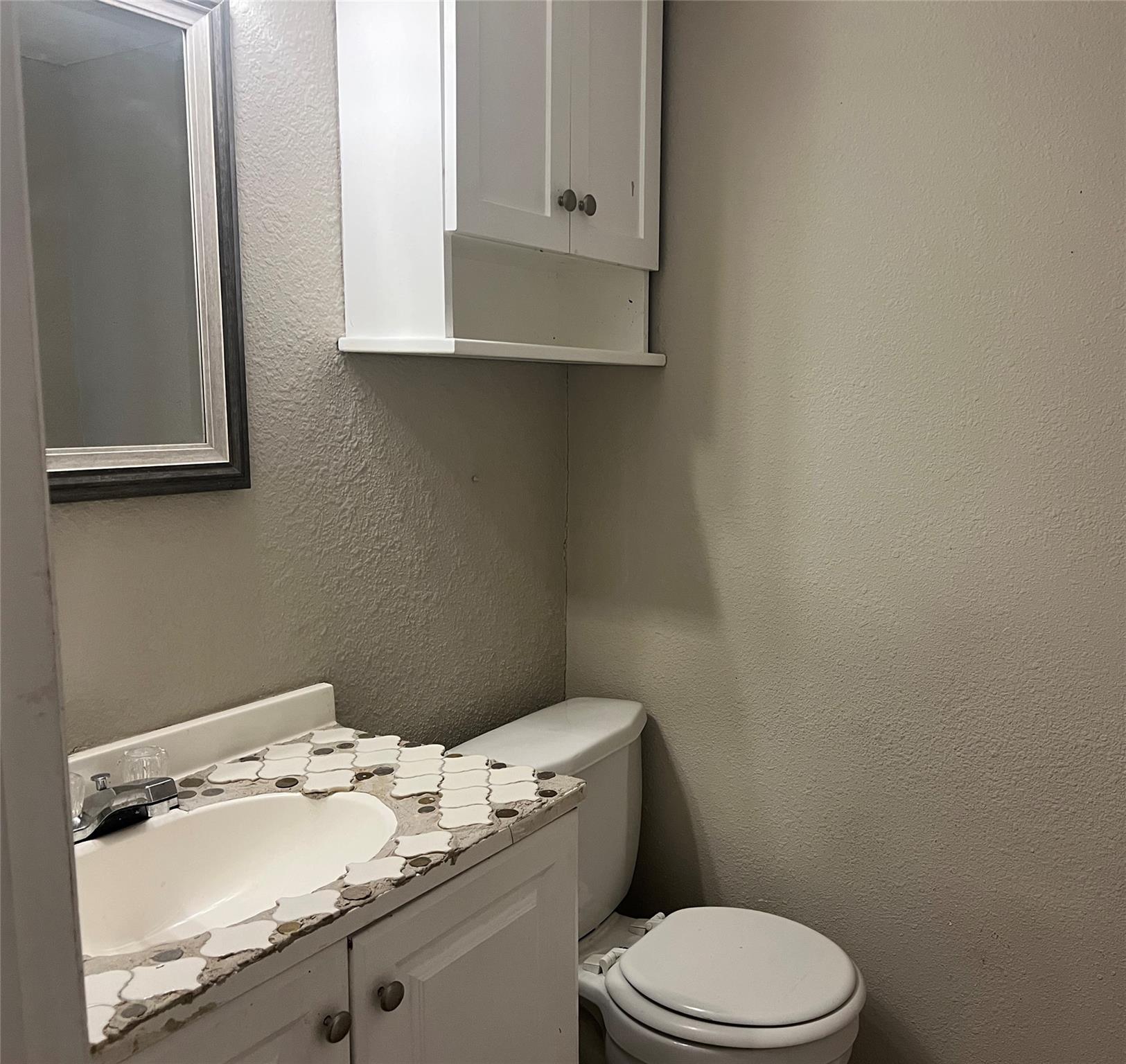 6900 Lovely Ln, Austin, TX 78744