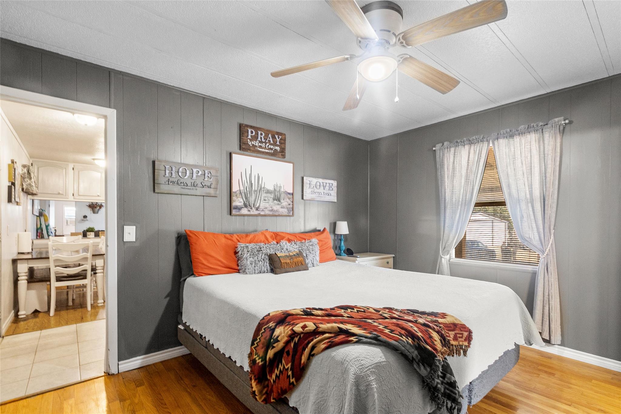 100 South St, Tow, TX 78672