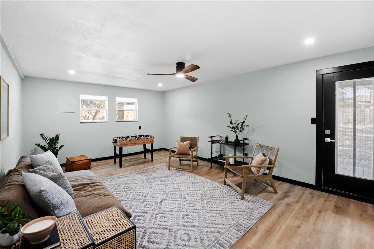 7006 Whispering Creek Dr, Austin, TX 78736