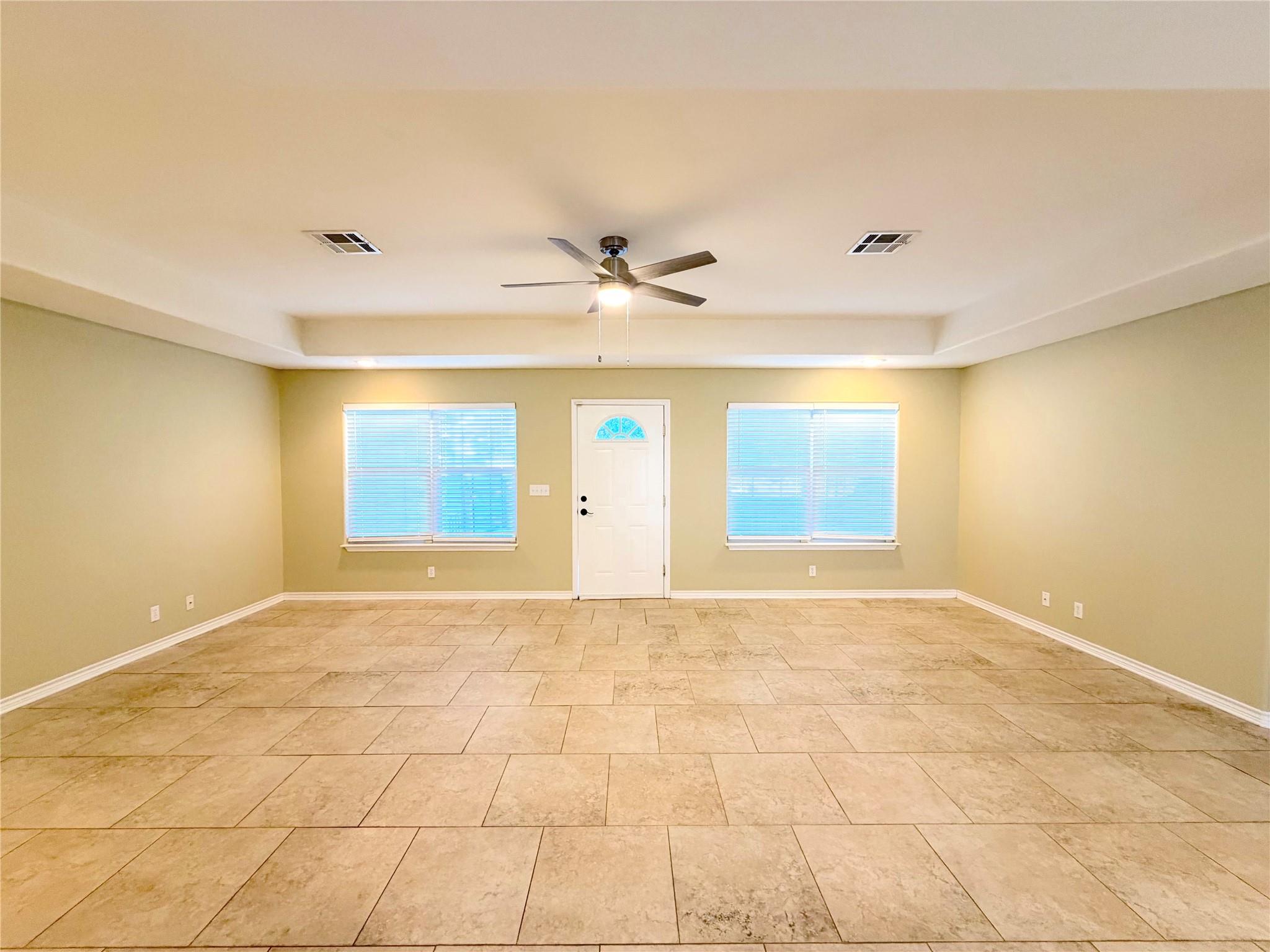 849 Scenic Hills Dr, Canyon Lake, TX 78133