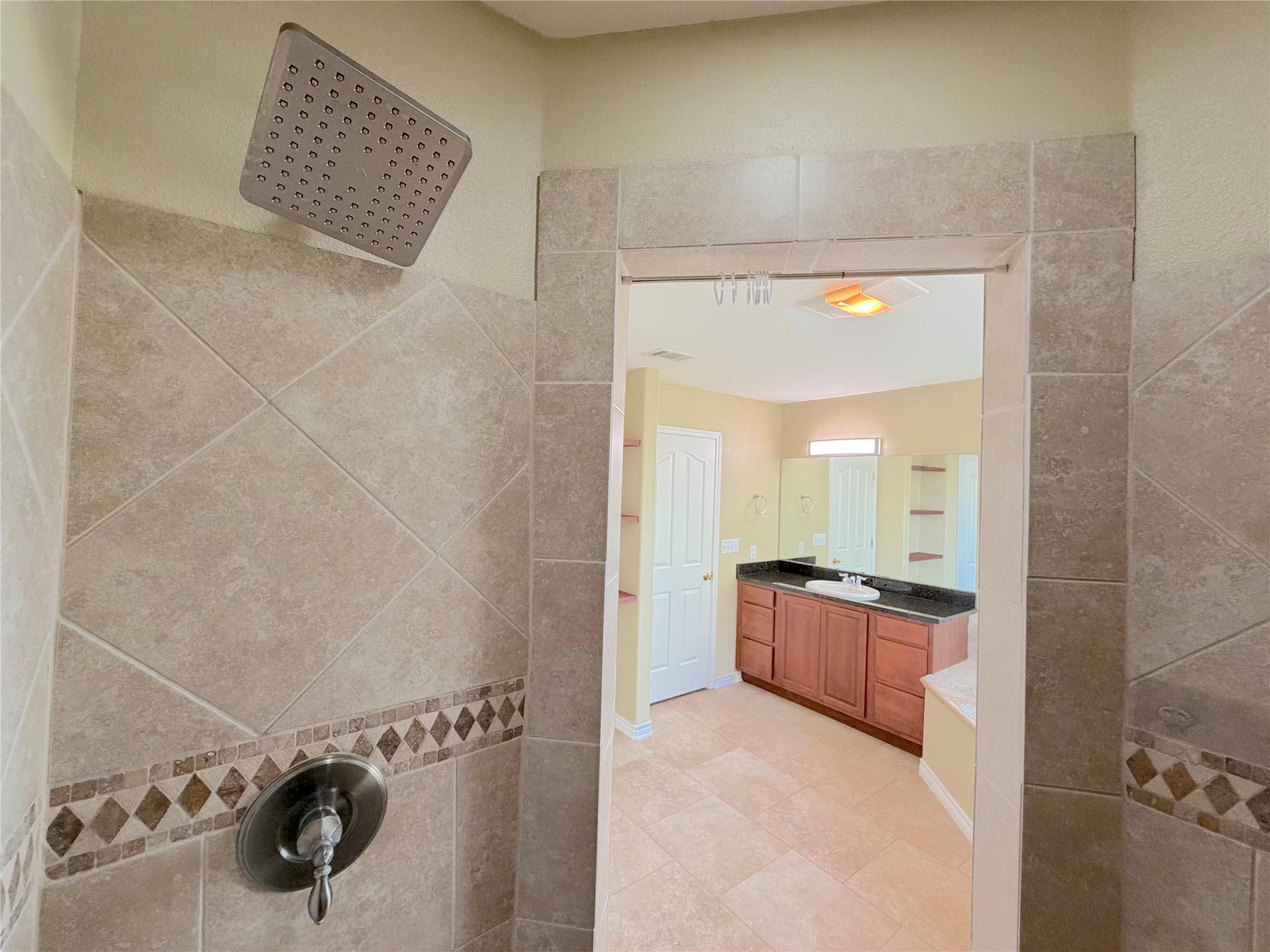 849 Scenic Hills Dr, Canyon Lake, TX 78133