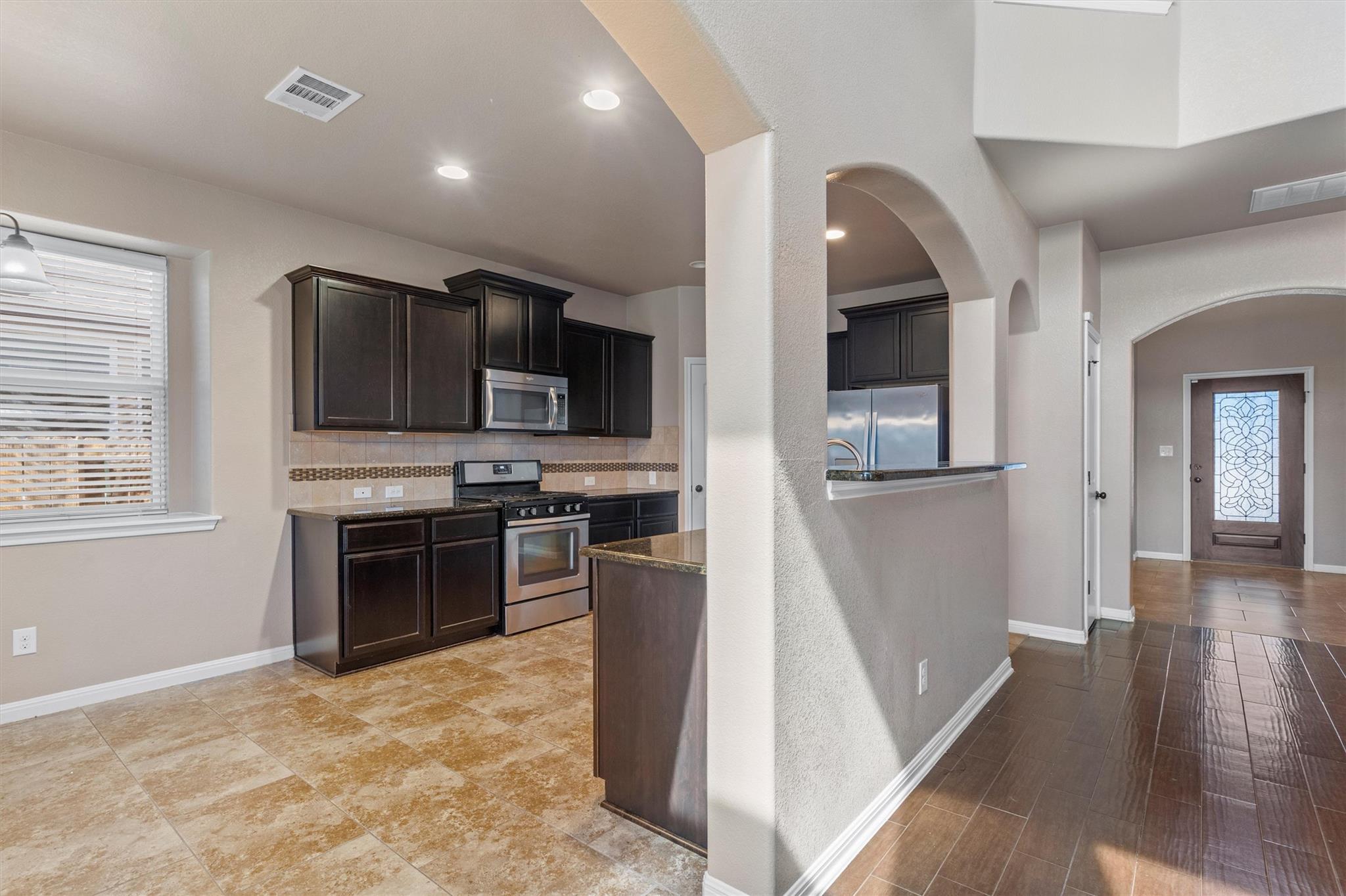 5941 Mantalcino Dr, Round Rock, TX 78665