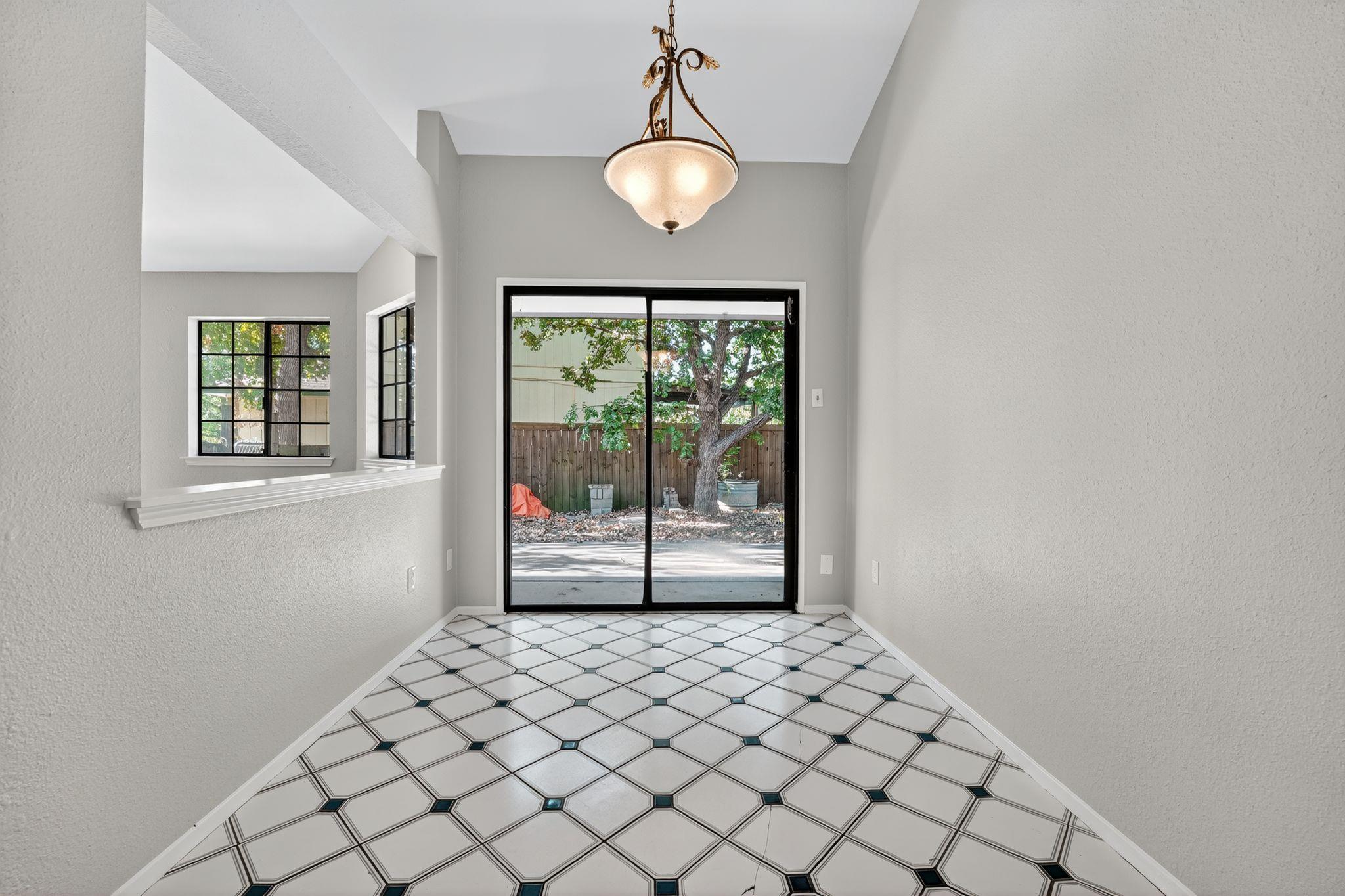 8406 Siskin Cv, Austin, TX 78745