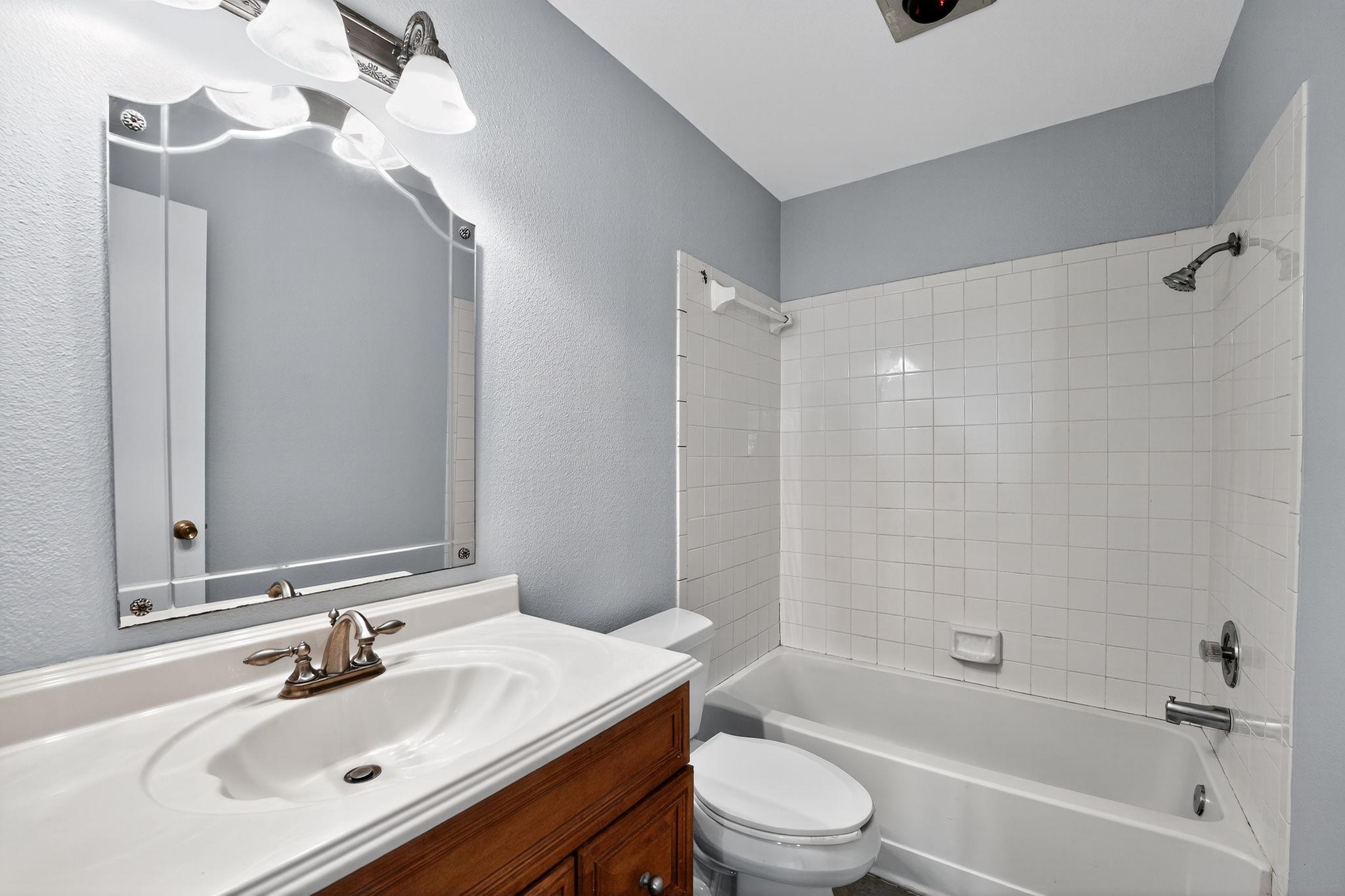 8406 Siskin Cv, Austin, TX 78745