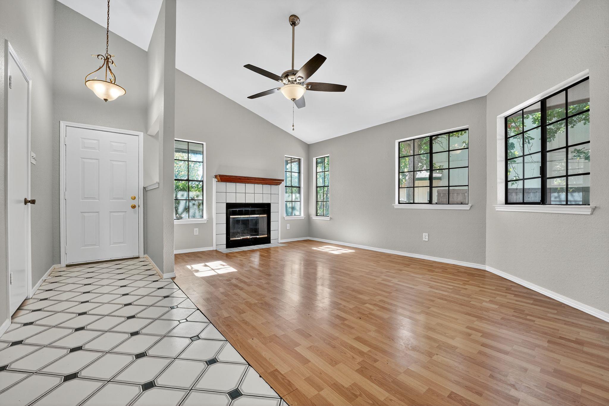 8406 Siskin Cv, Austin, TX 78745