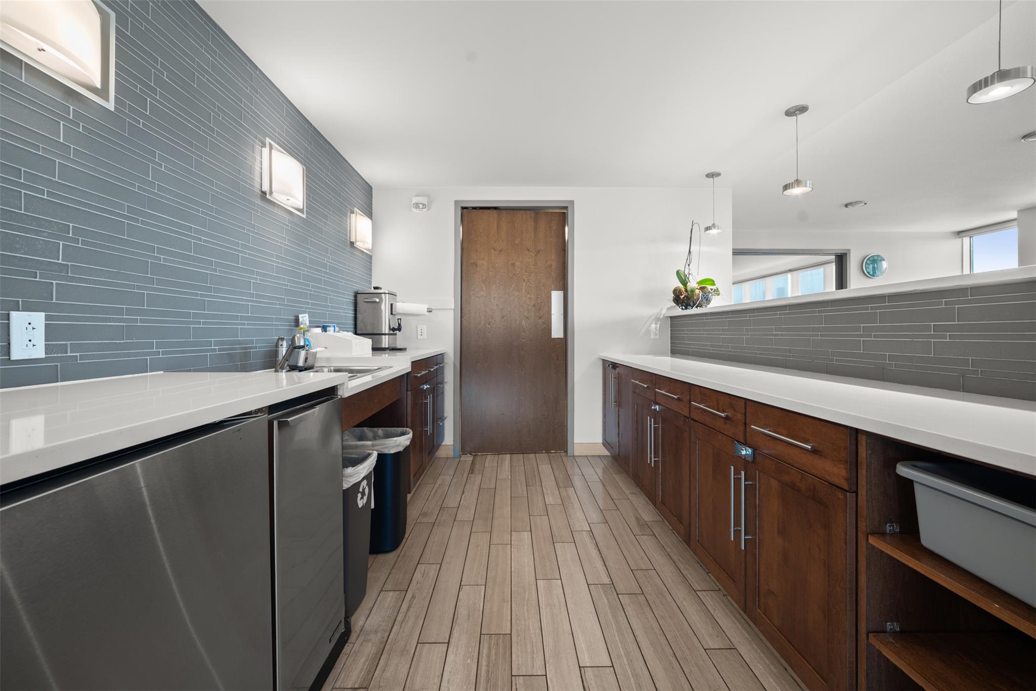 300 Bowie St # 2405, Austin, TX 78703