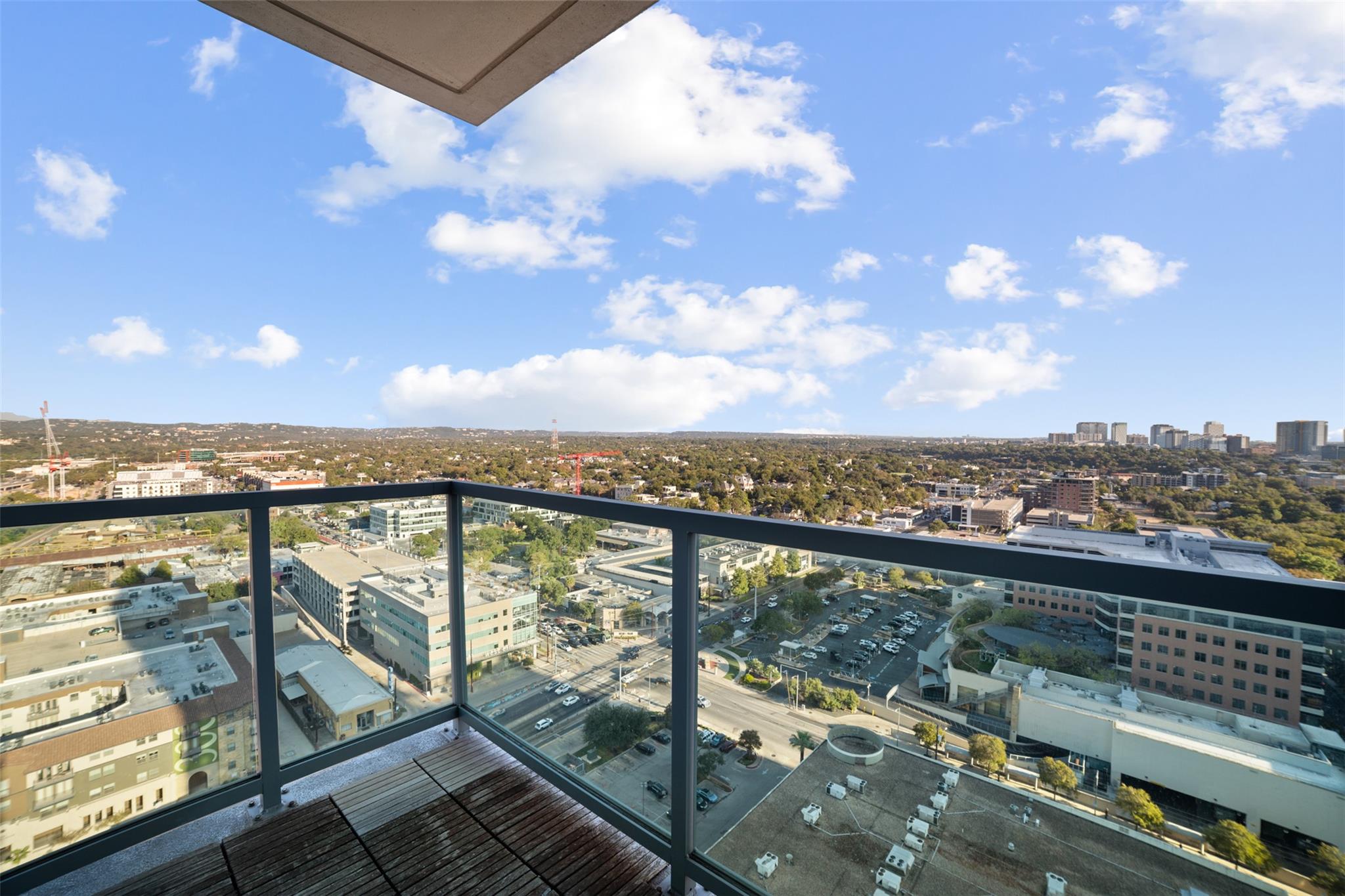 300 Bowie St # 2405, Austin, TX 78703