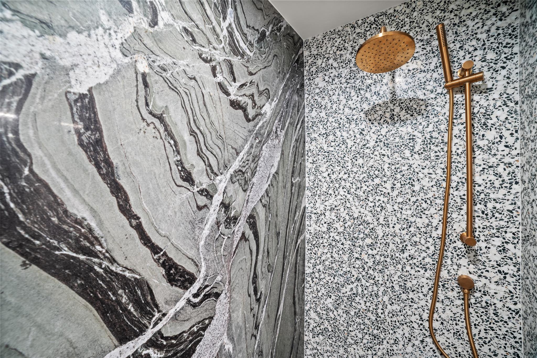 300 Bowie St # 2405, Austin, TX 78703