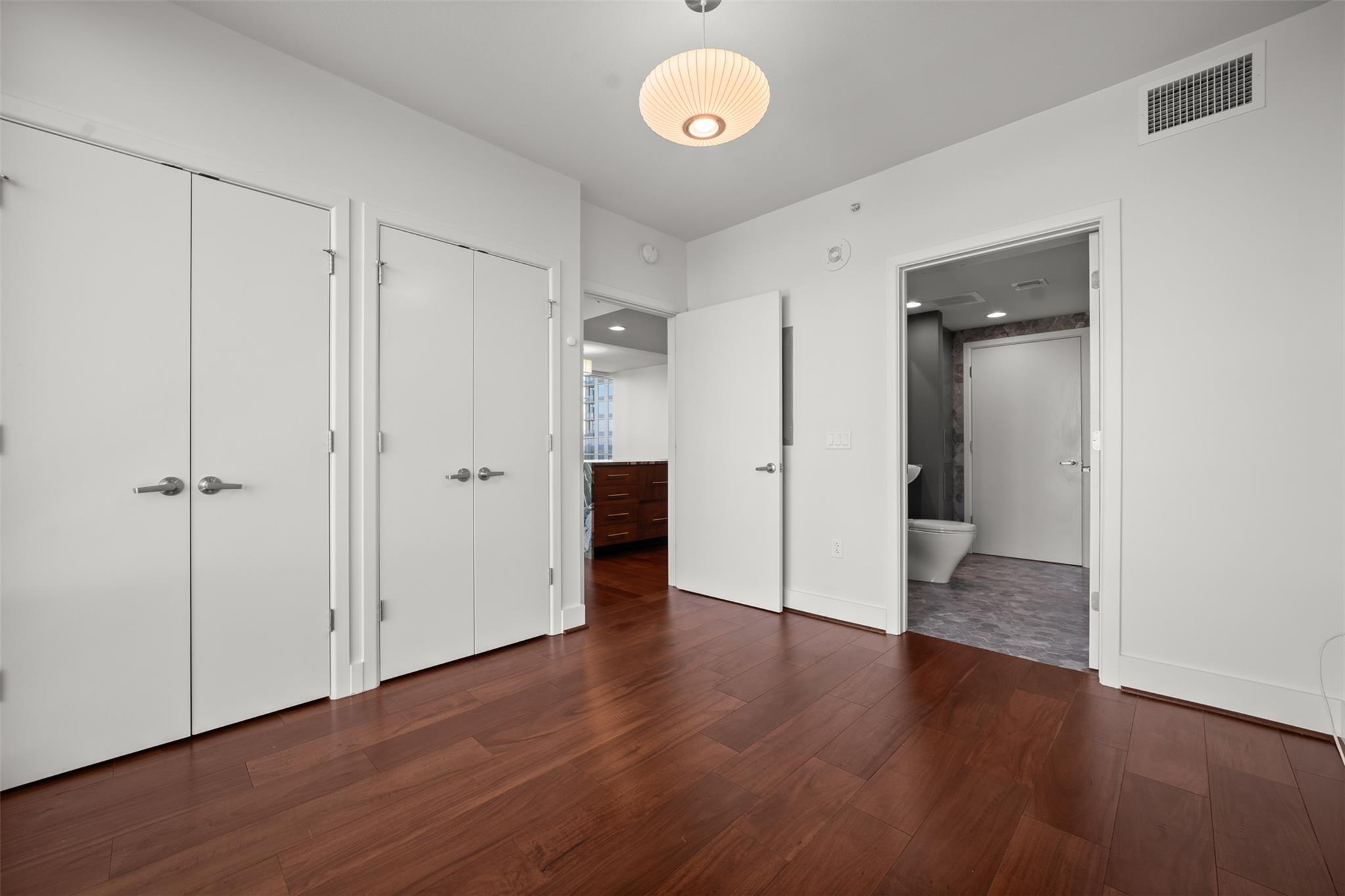 300 Bowie St # 2405, Austin, TX 78703