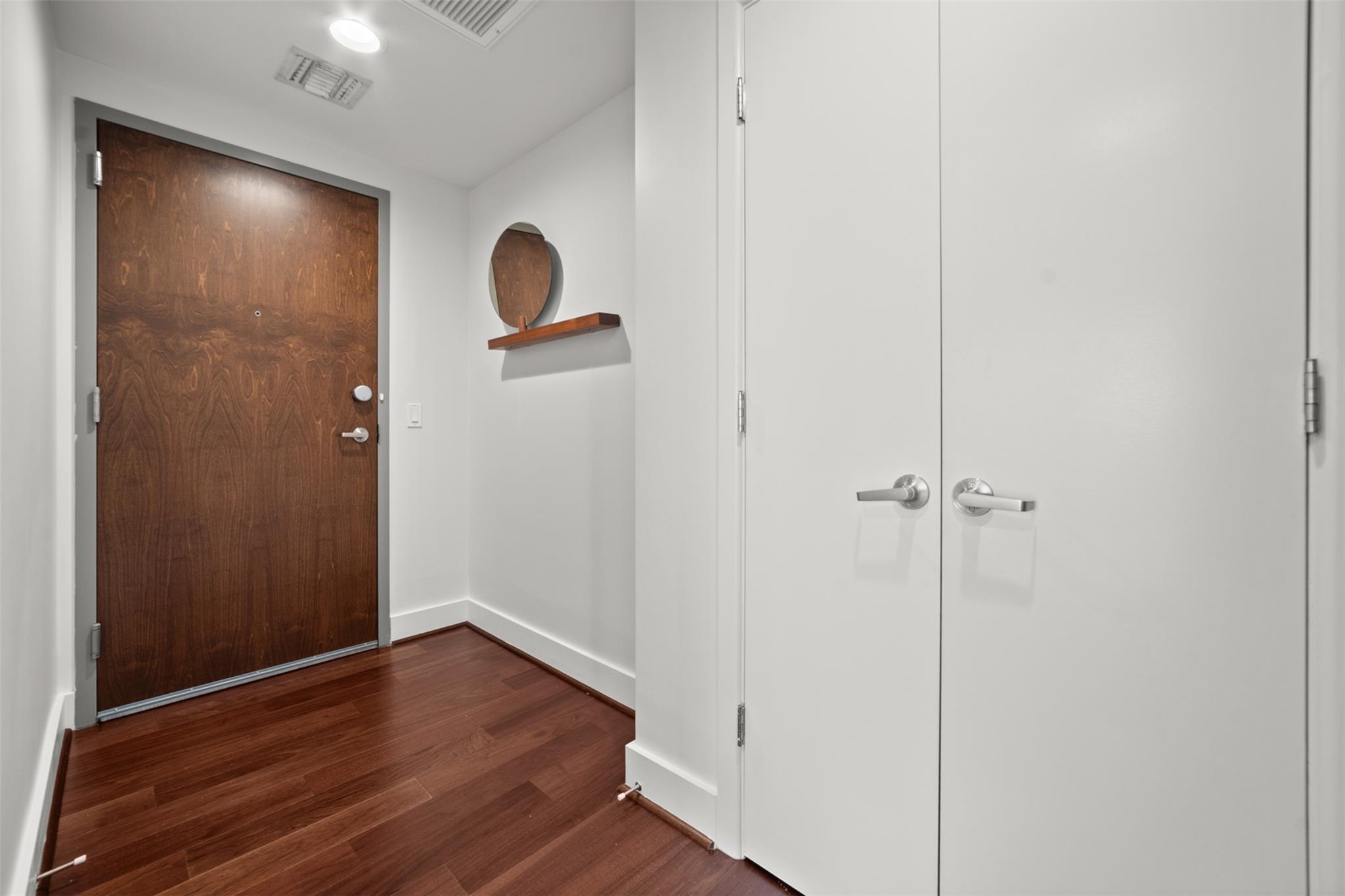 300 Bowie St # 2405, Austin, TX 78703