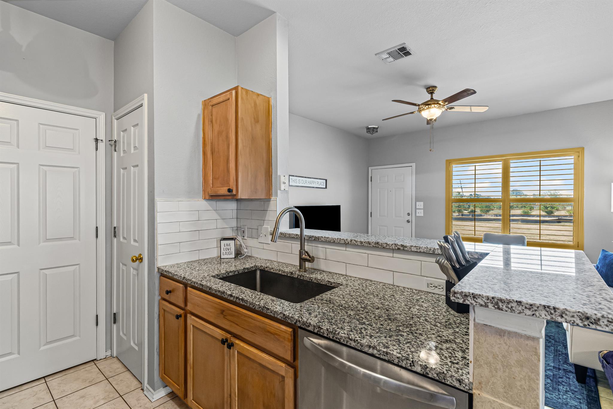 1901 Windy Park Dr, Round Rock, TX 78664