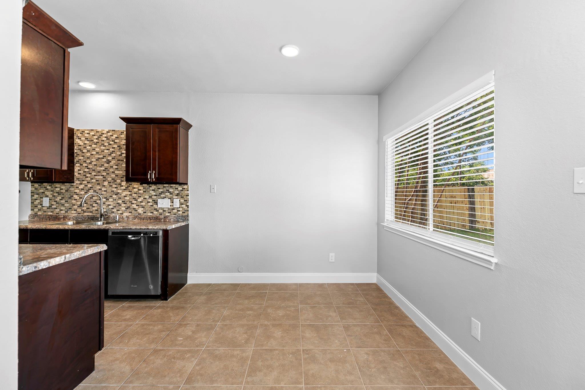 1207 York Castle Dr, Pflugerville, TX 78660