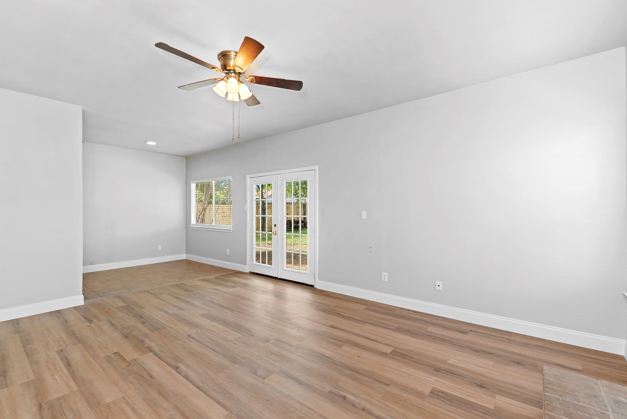 1207 York Castle Dr, Pflugerville, TX 78660