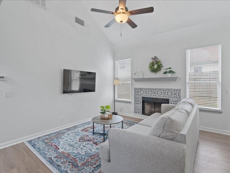 5303 Edenbourgh Ln, Austin, TX 78754