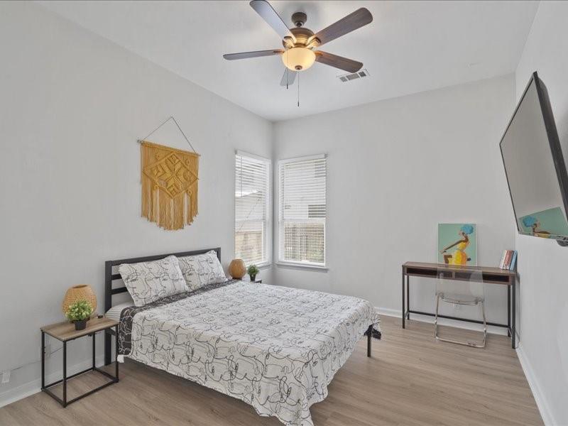 5303 Edenbourgh Ln, Austin, TX 78754