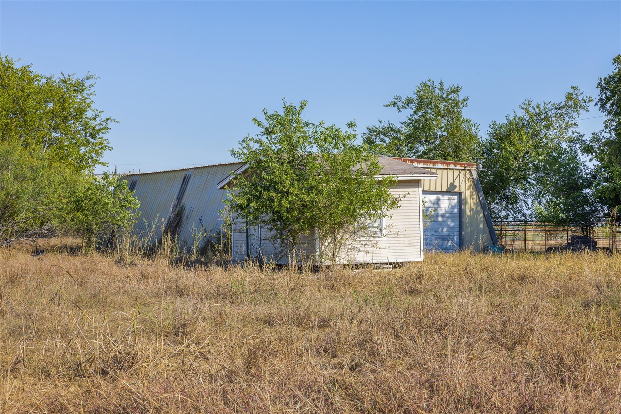 15350 San Marcos Highway, Martindale, TX 78655