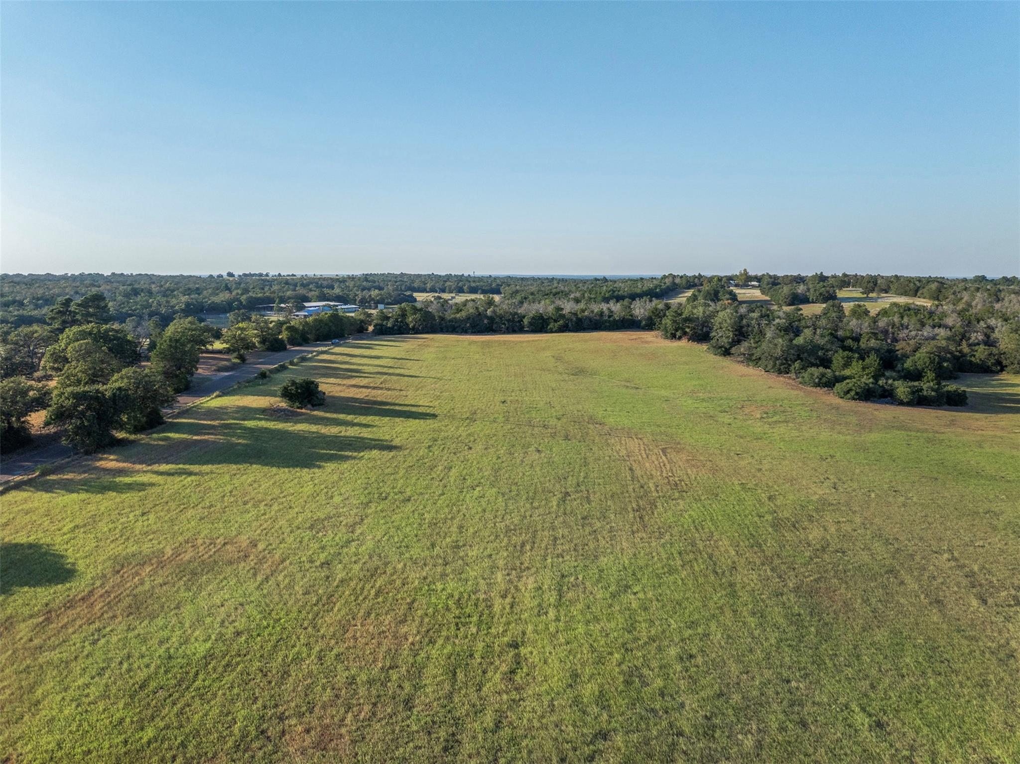 3419 County Road 309, Lexington, TX 78947