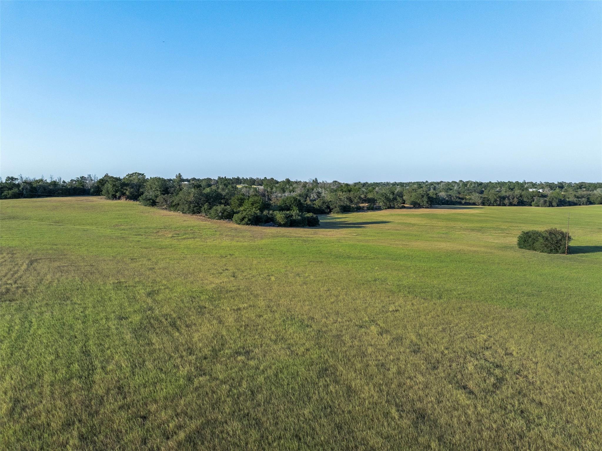 3419 County Road 309, Lexington, TX 78947