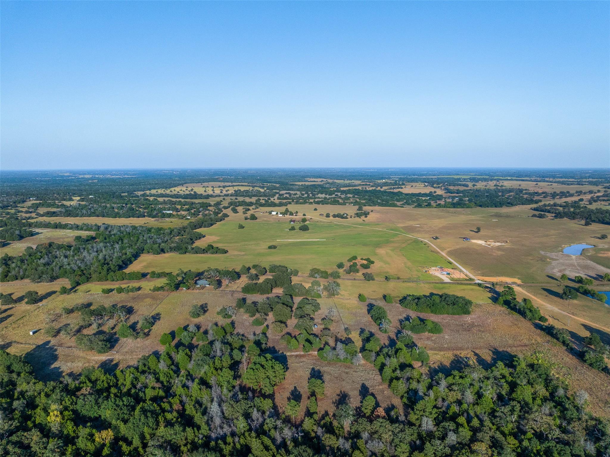 3419 County Road 309, Lexington, TX 78947