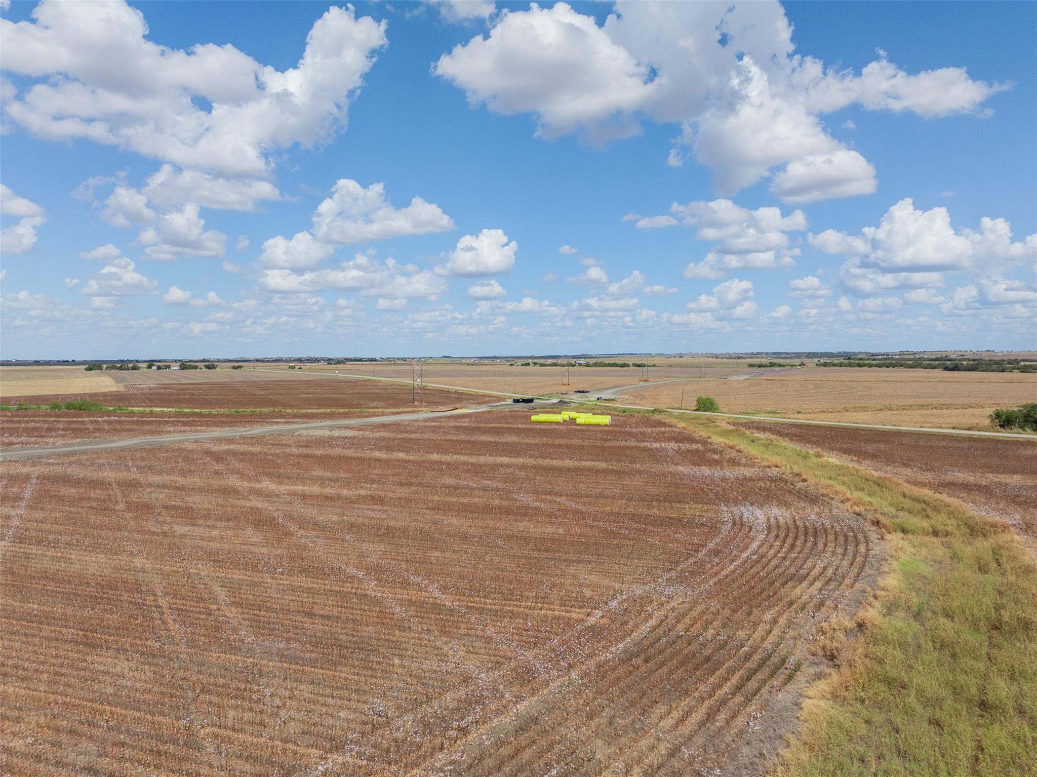 000 Wells Ln, Manor, TX 78653