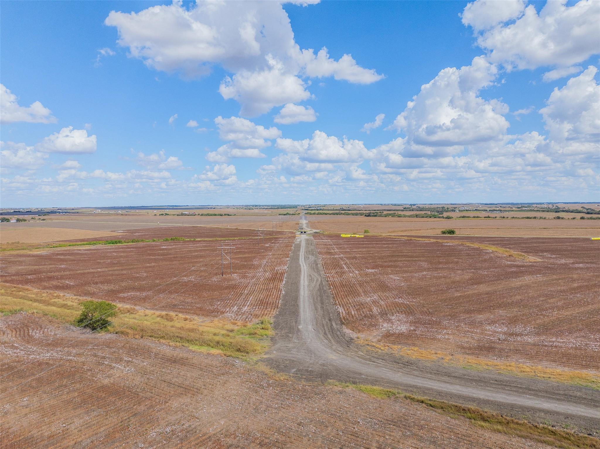 000 Wells Ln, Manor, TX 78653