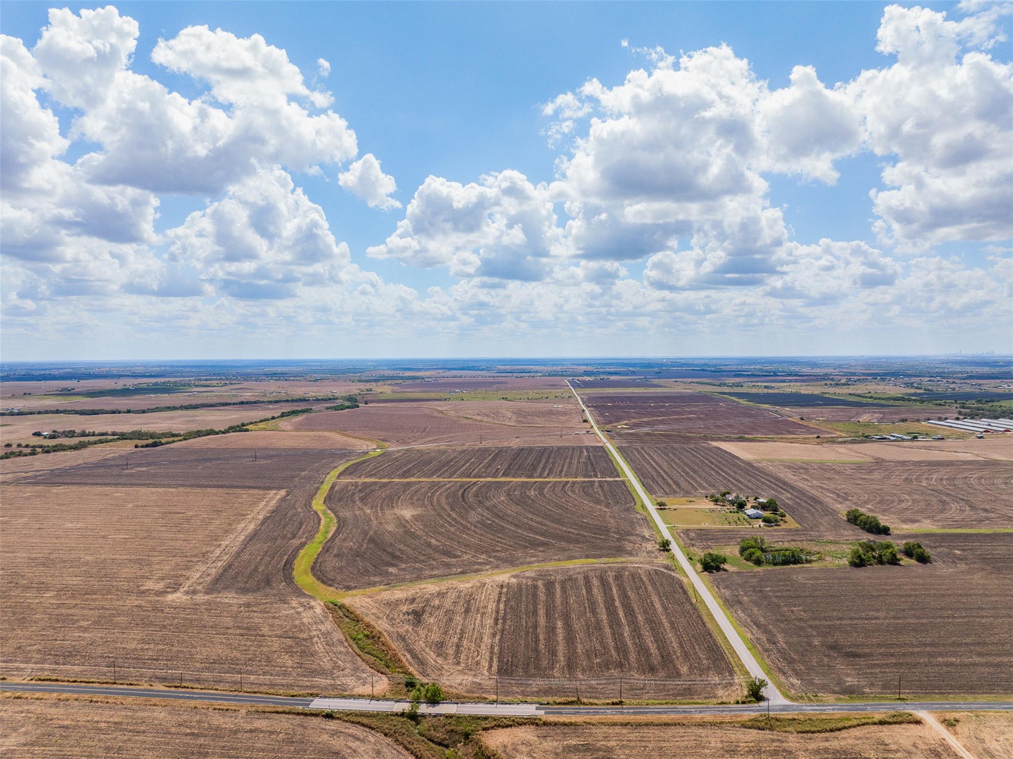 000 Wells Ln, Manor, TX 78653