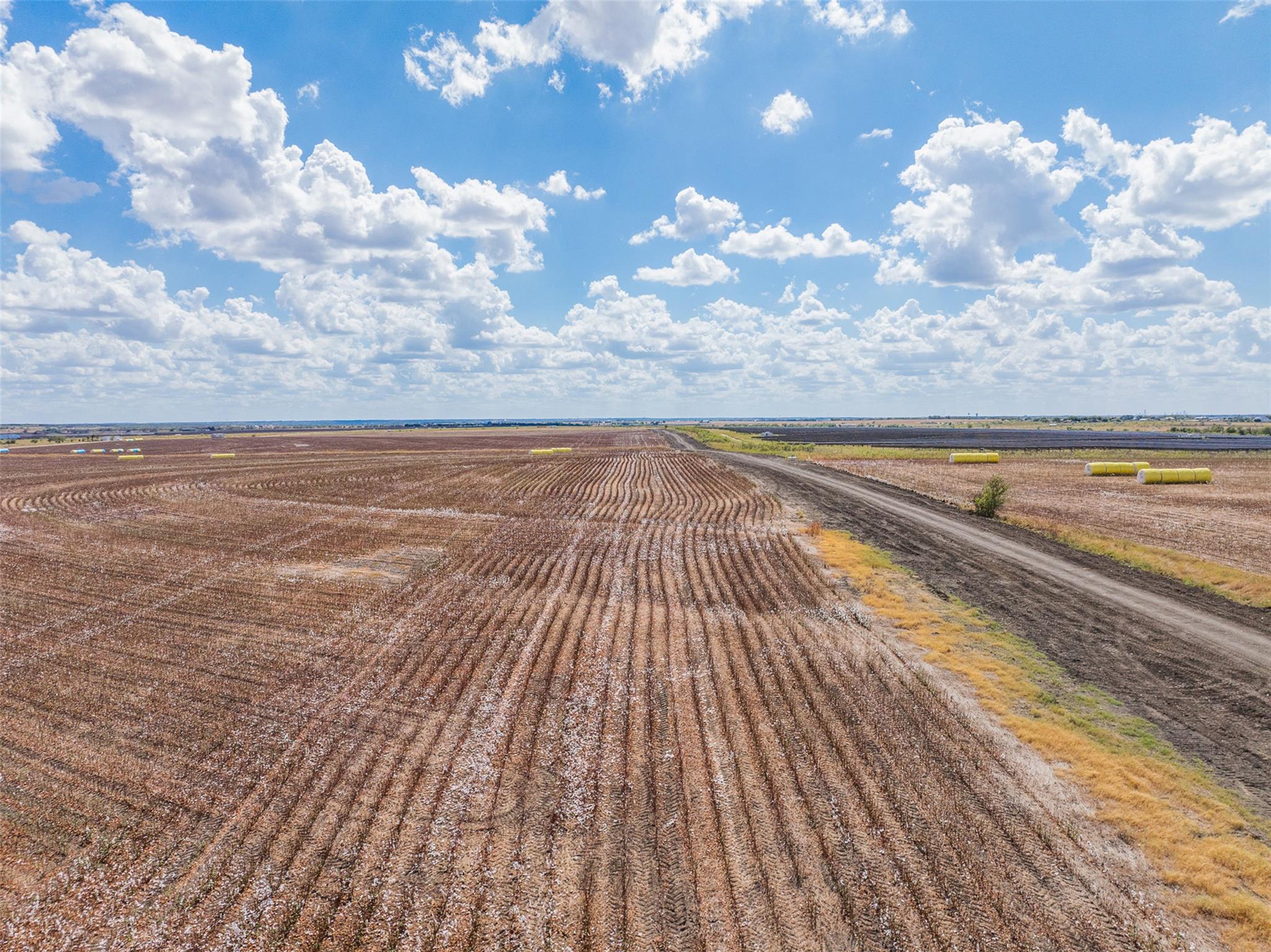 000 Wells Ln, Manor, TX 78653