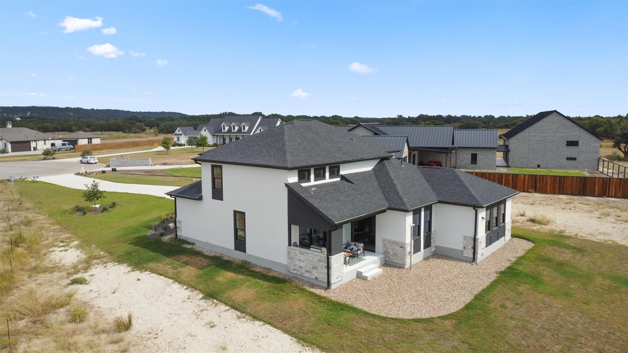 101 Fall Dr, Georgetown, TX 78633