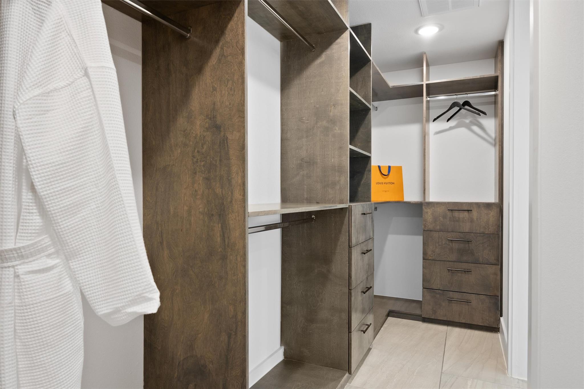 101 Fall Dr, Georgetown, TX 78633