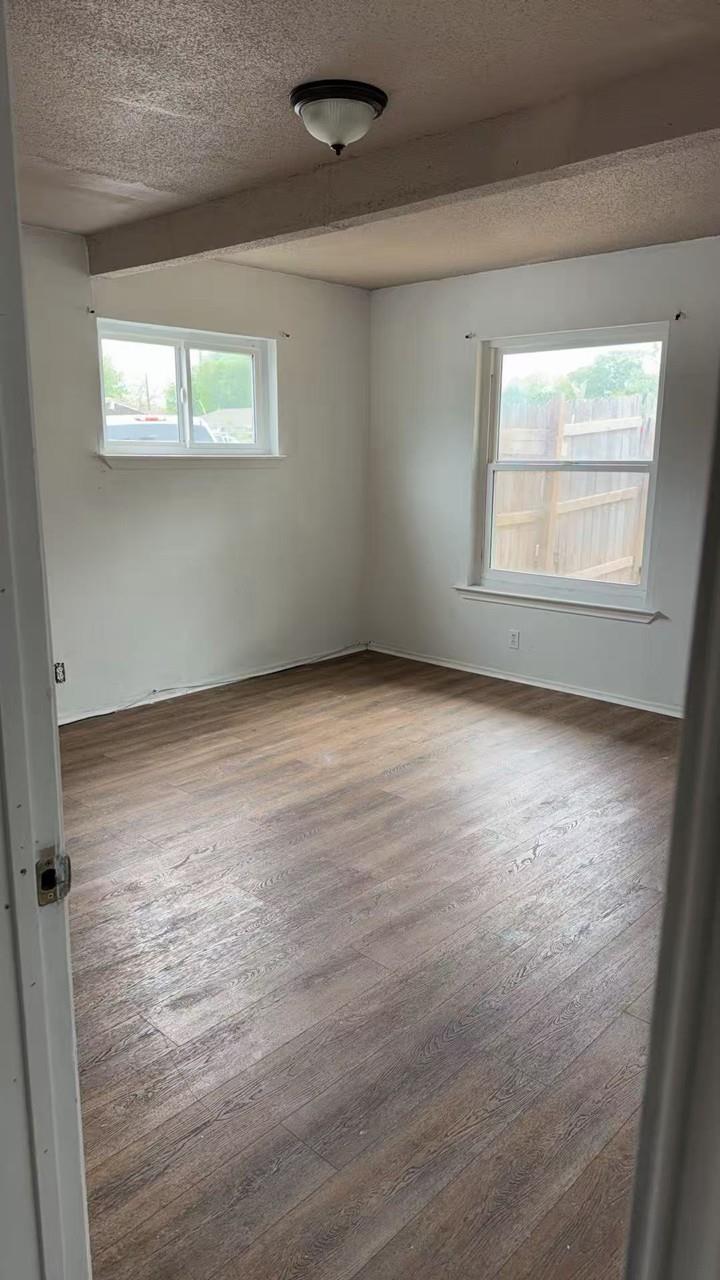 1006 N Meadows Dr # "A" or "C", Austin, TX 78758