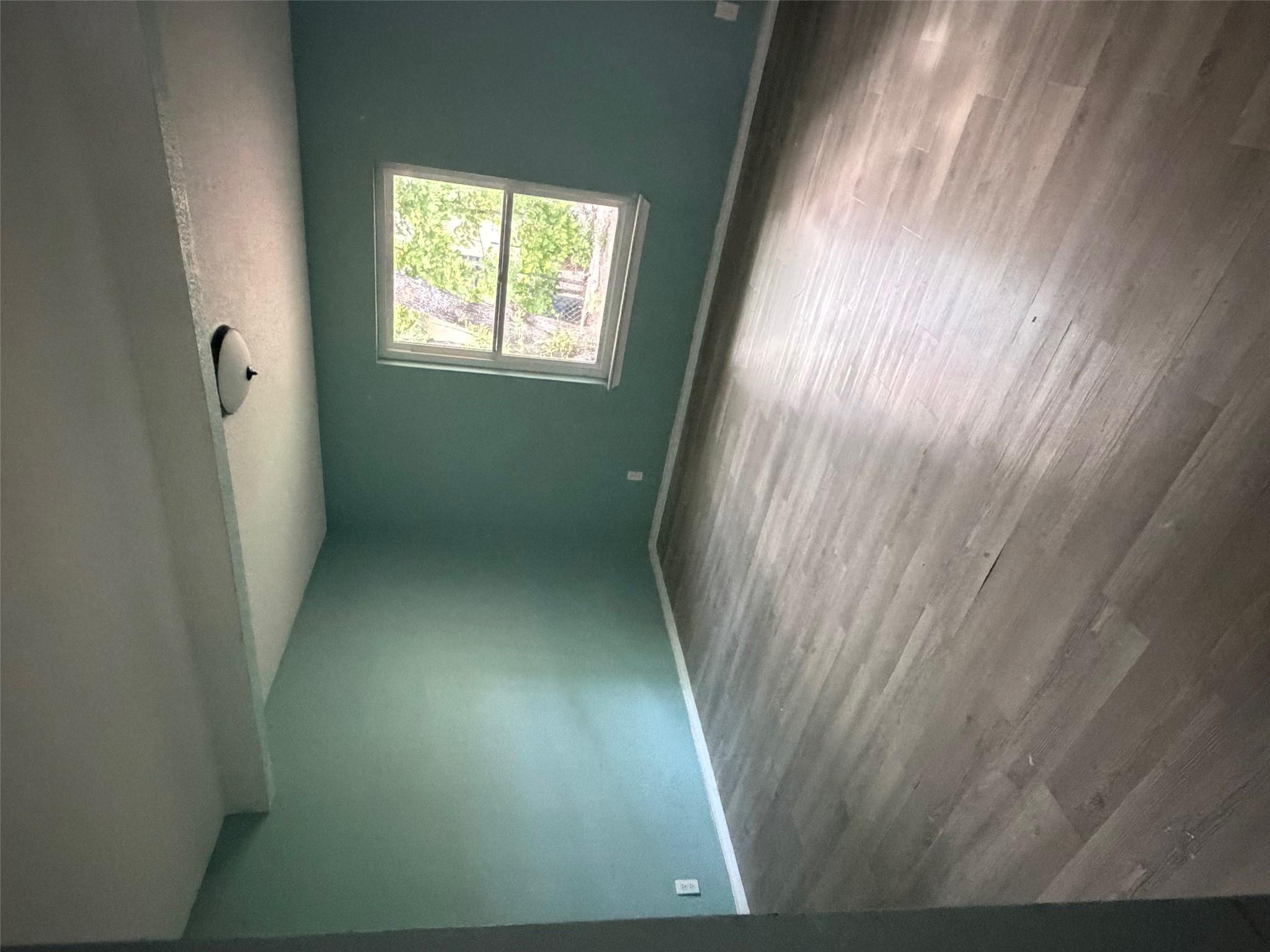 1006 N Meadows Dr # "A" or "C", Austin, TX 78758