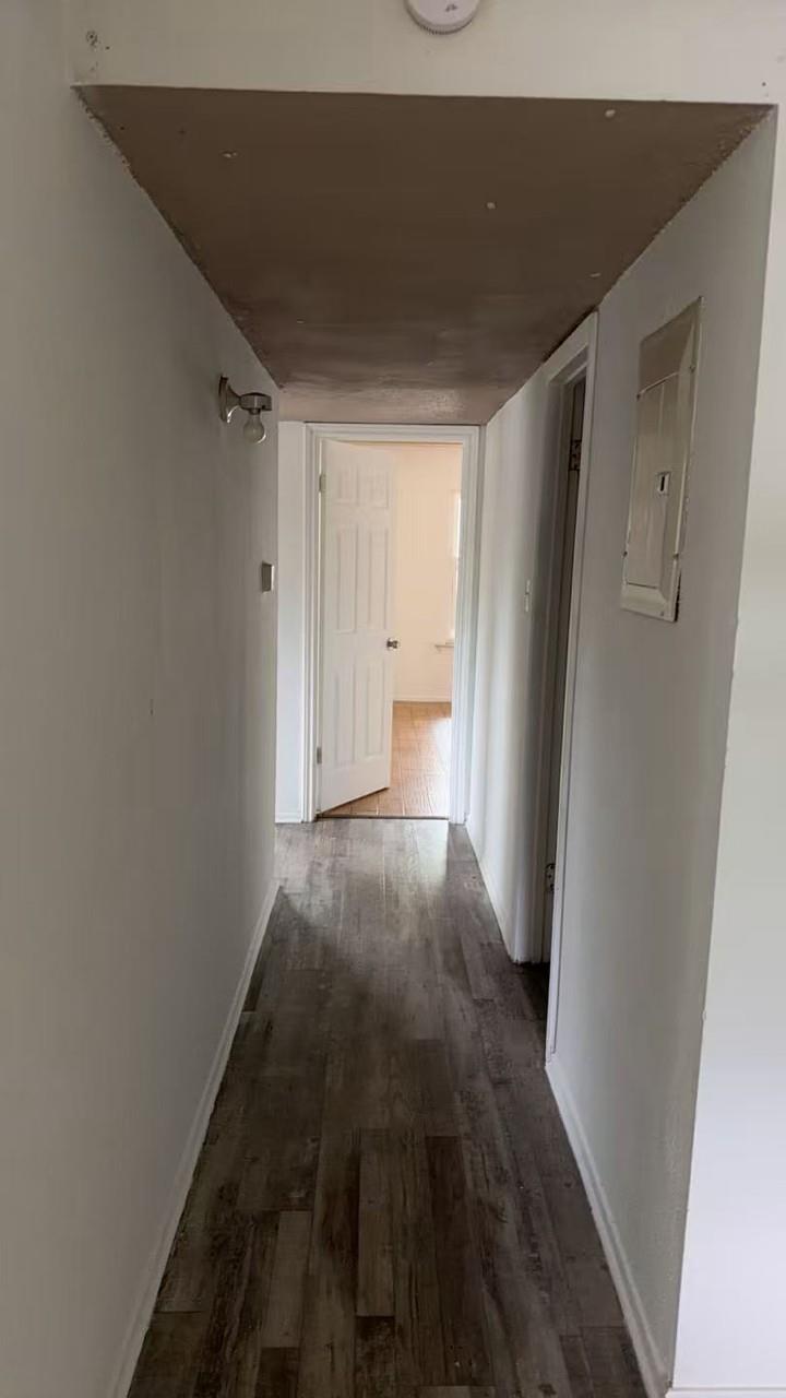 1006 N Meadows Dr # "A" or "C", Austin, TX 78758