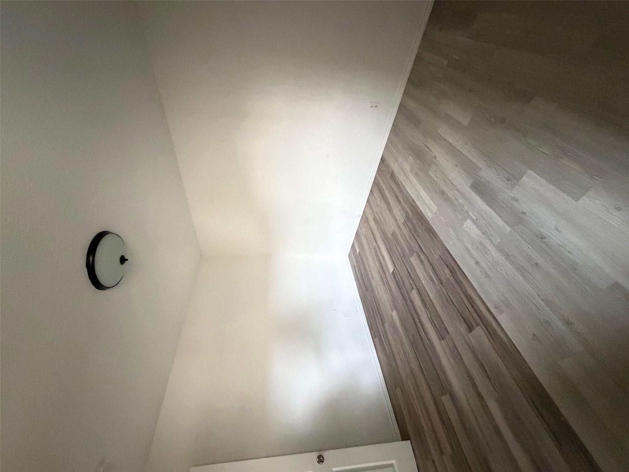 1006 N Meadows Dr # "A" or "C", Austin, TX 78758