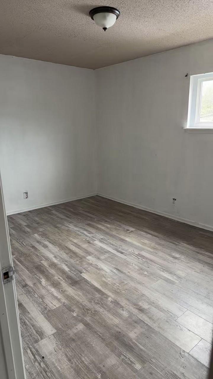 1006 N Meadows Dr # "A" or "C", Austin, TX 78758