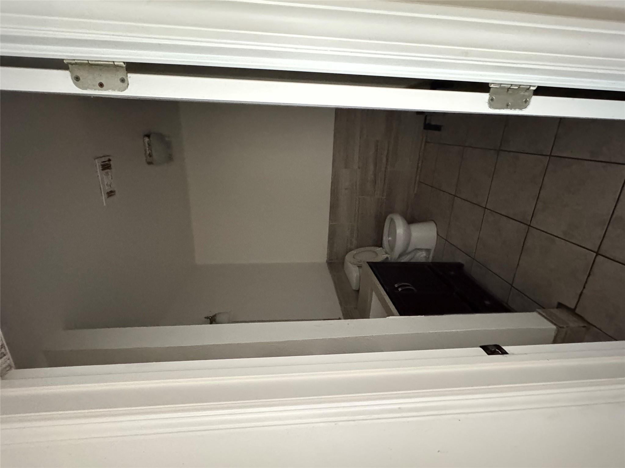 1006 N Meadows Dr # "A" or "C", Austin, TX 78758