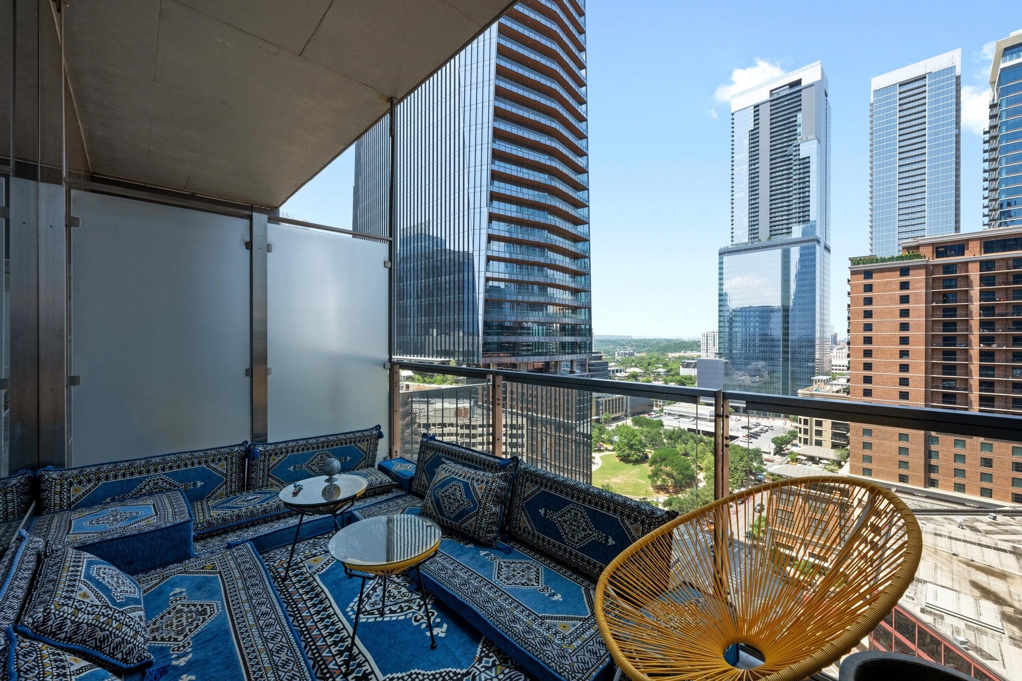 210 Lavaca St # 1911, Austin, TX 78701