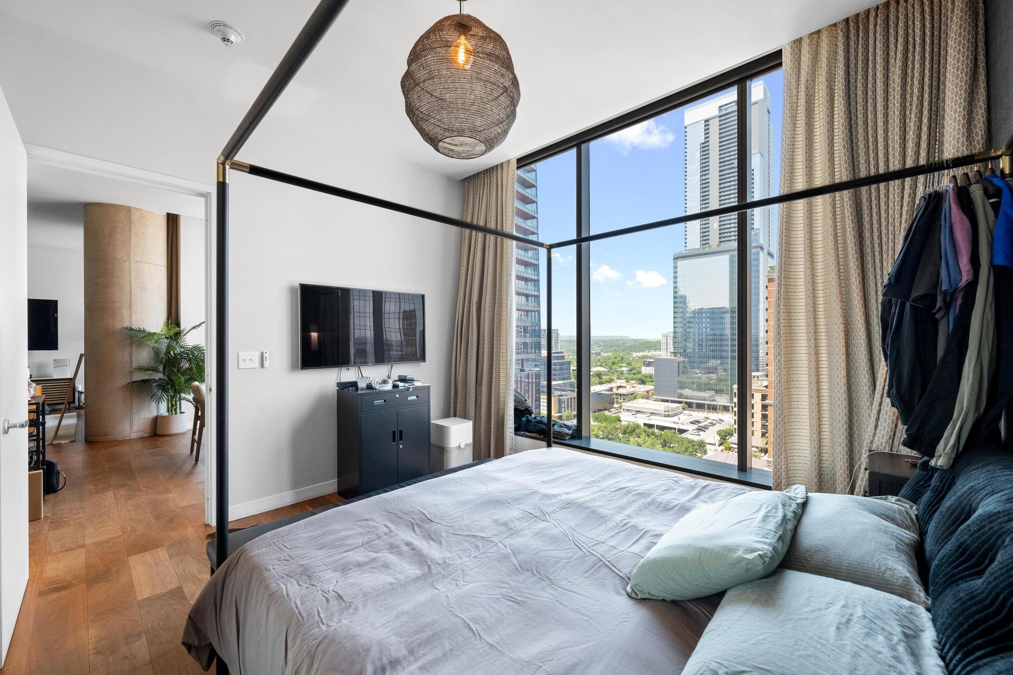 210 Lavaca St # 1911, Austin, TX 78701