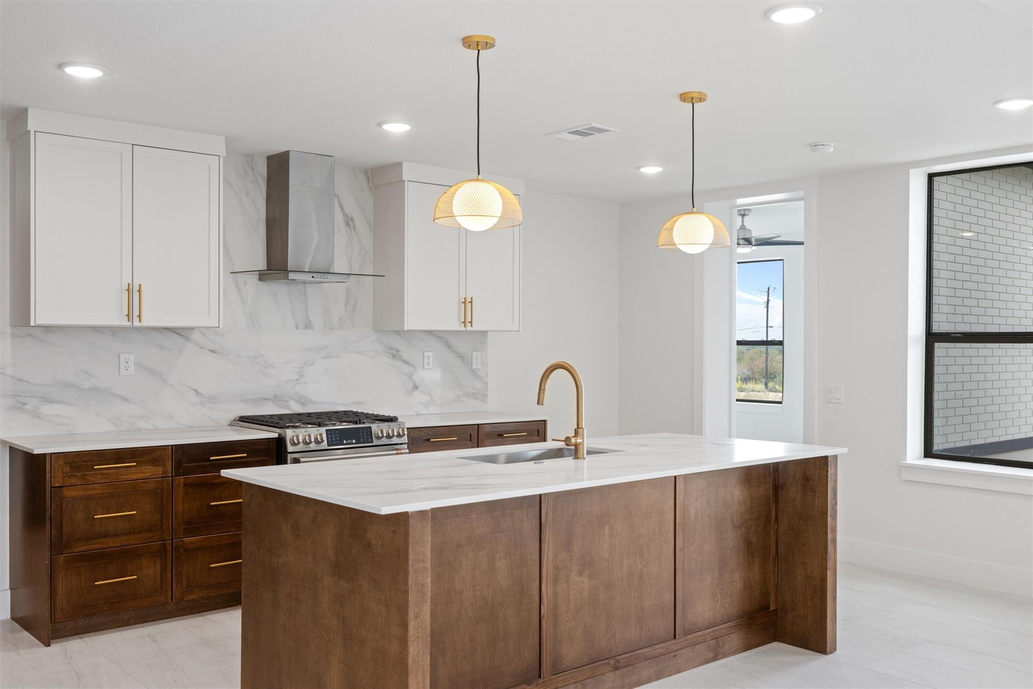 109 Fall Dr, Georgetown, TX 78633