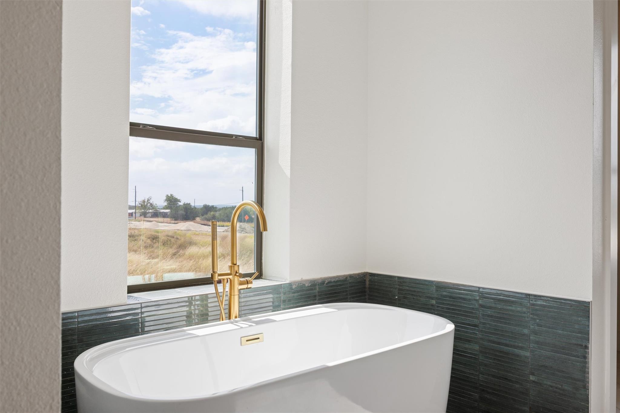 109 Fall Dr, Georgetown, TX 78633