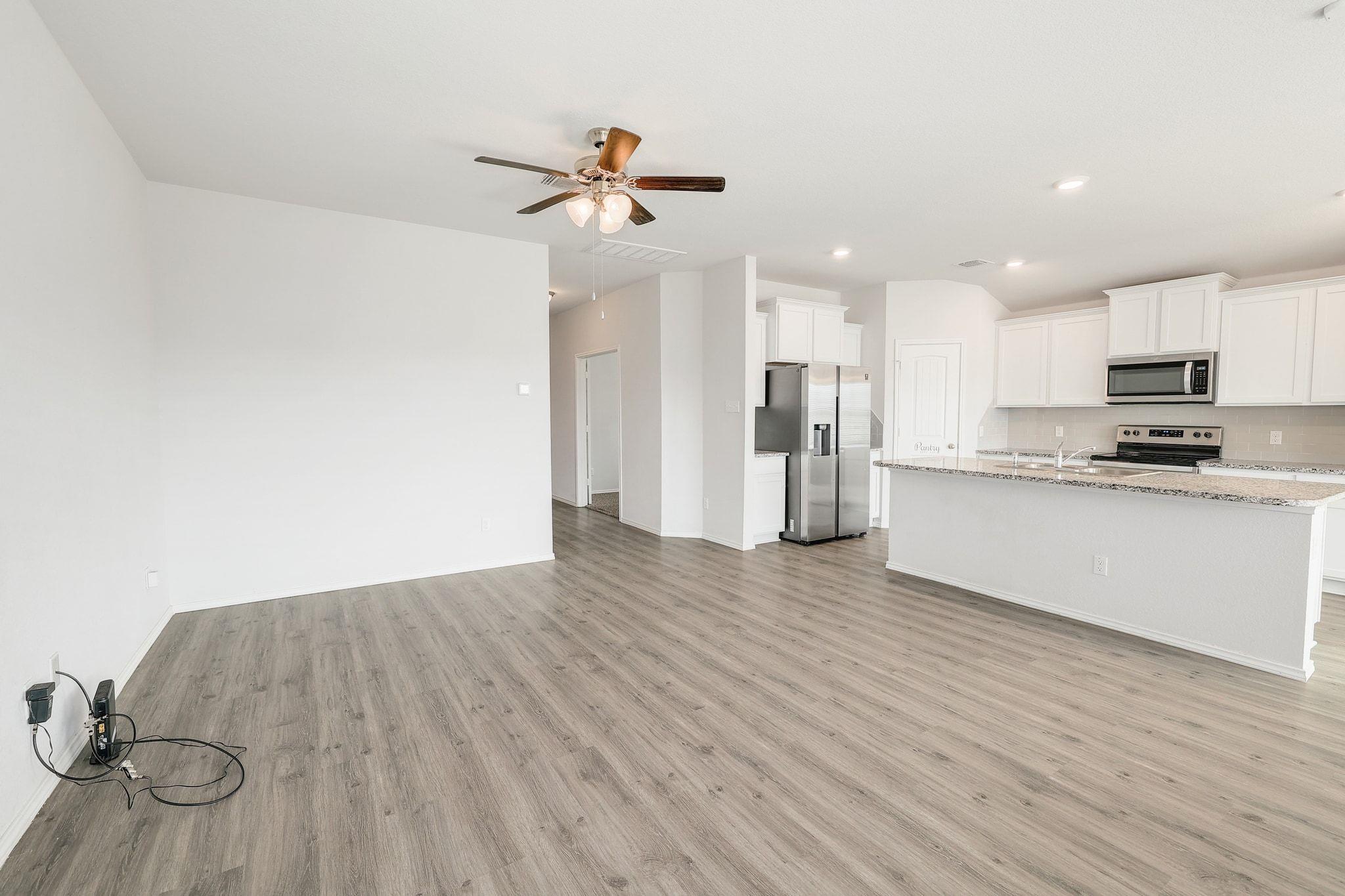 336 Uncle Billy Way, Jarrell, TX 76537