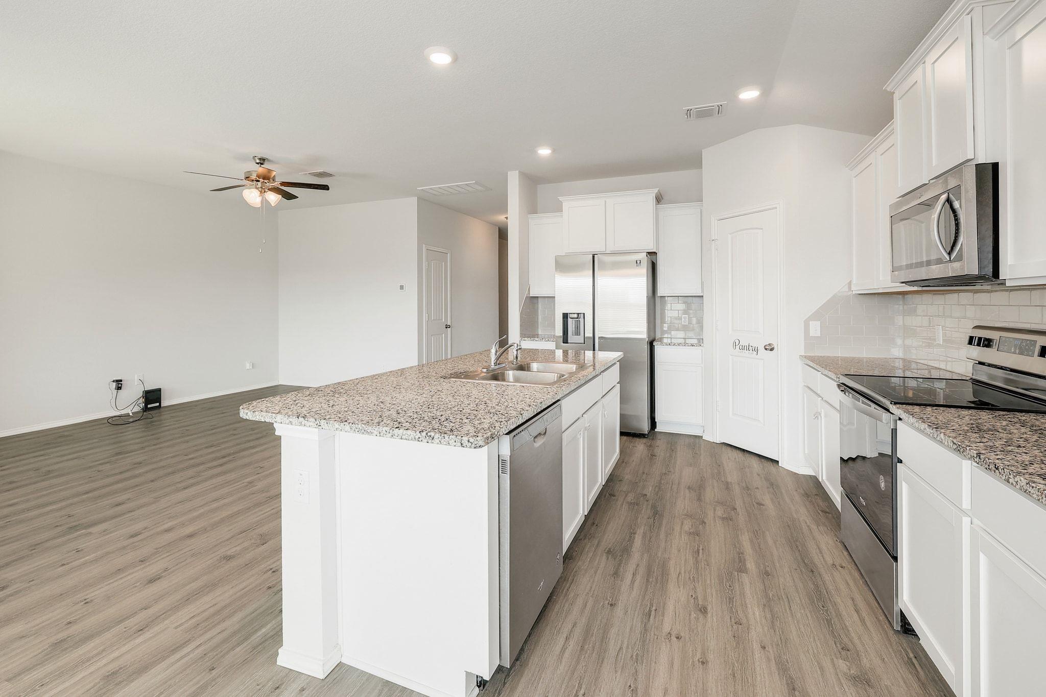 336 Uncle Billy Way, Jarrell, TX 76537