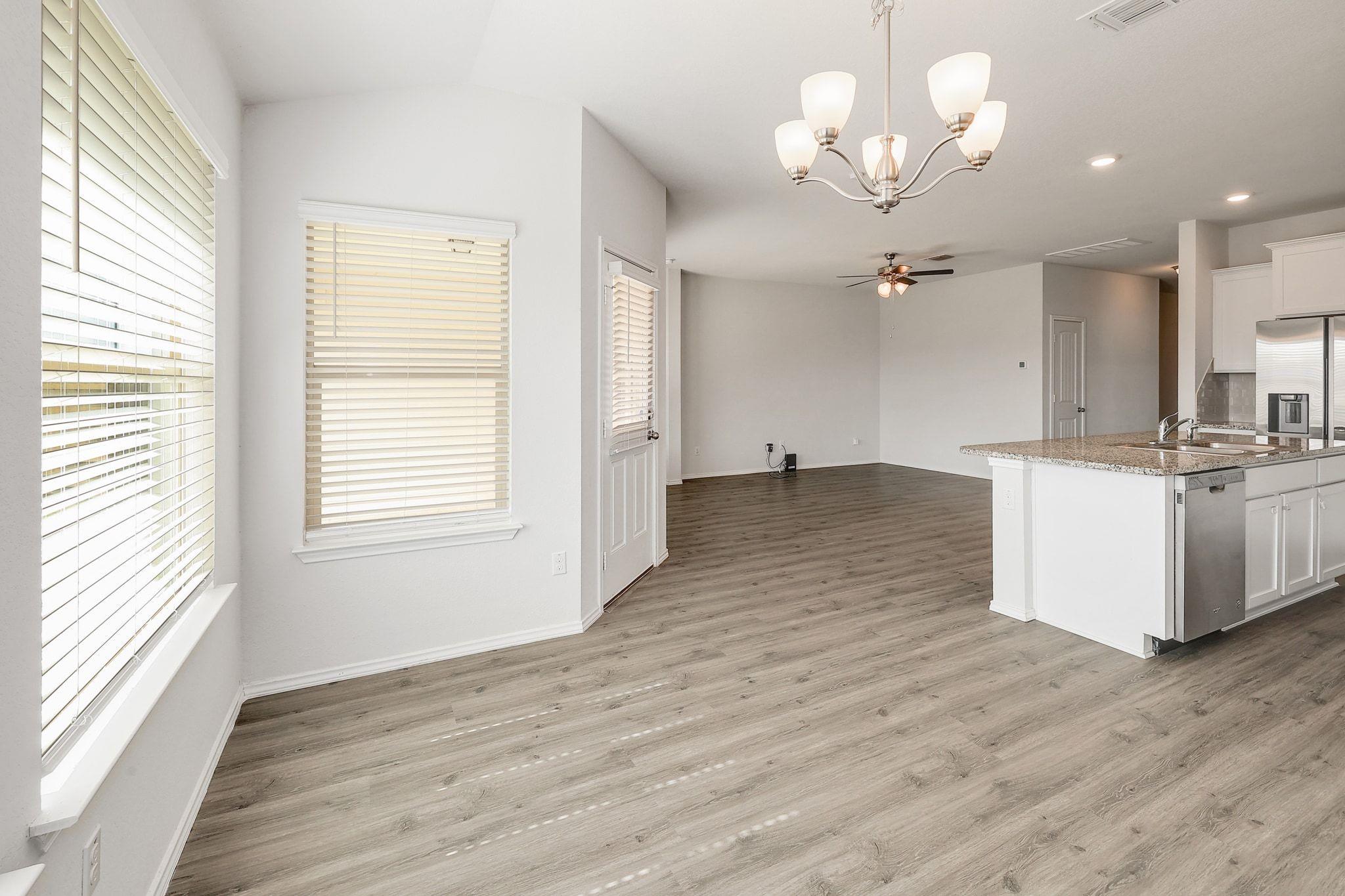 336 Uncle Billy Way, Jarrell, TX 76537