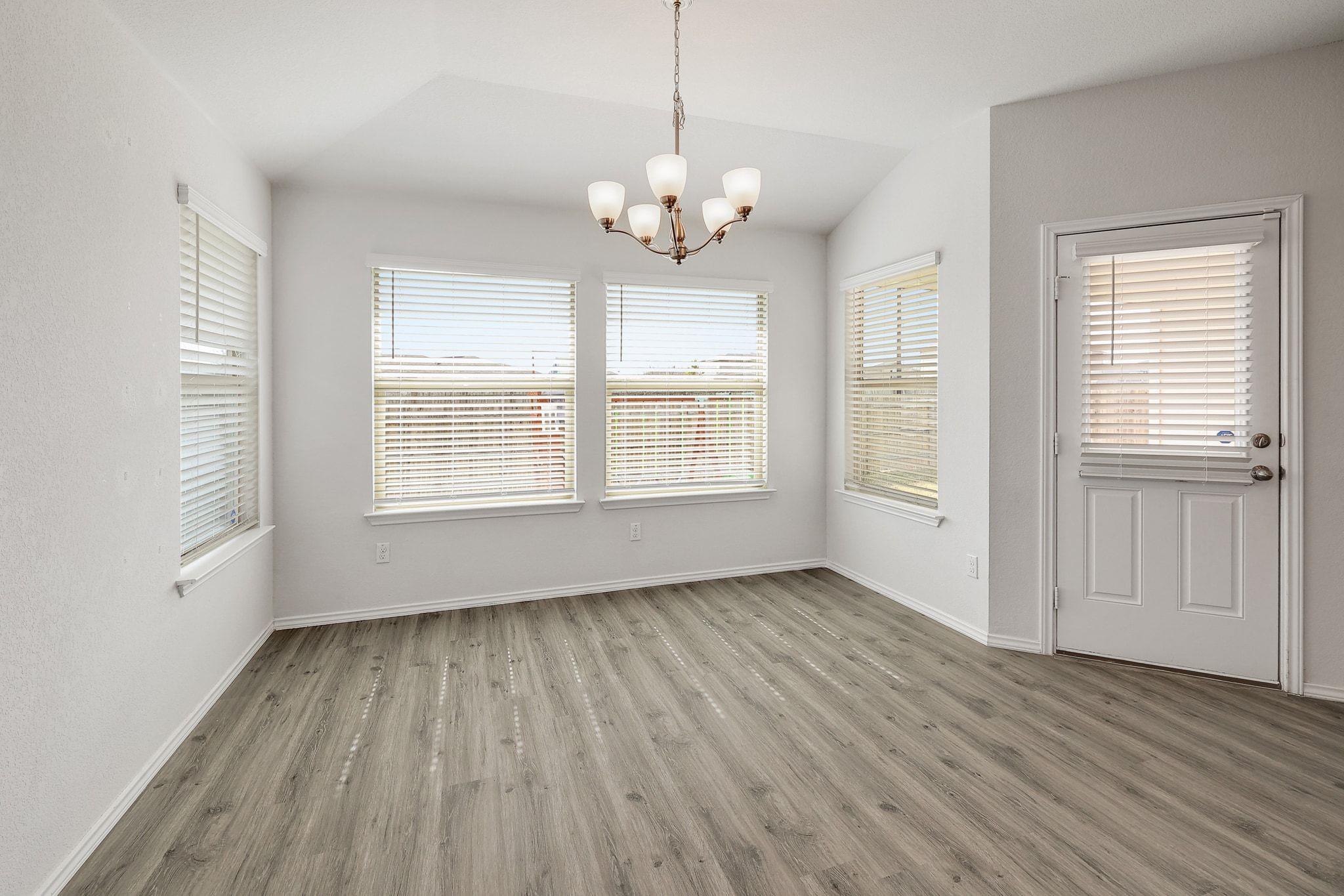 336 Uncle Billy Way, Jarrell, TX 76537