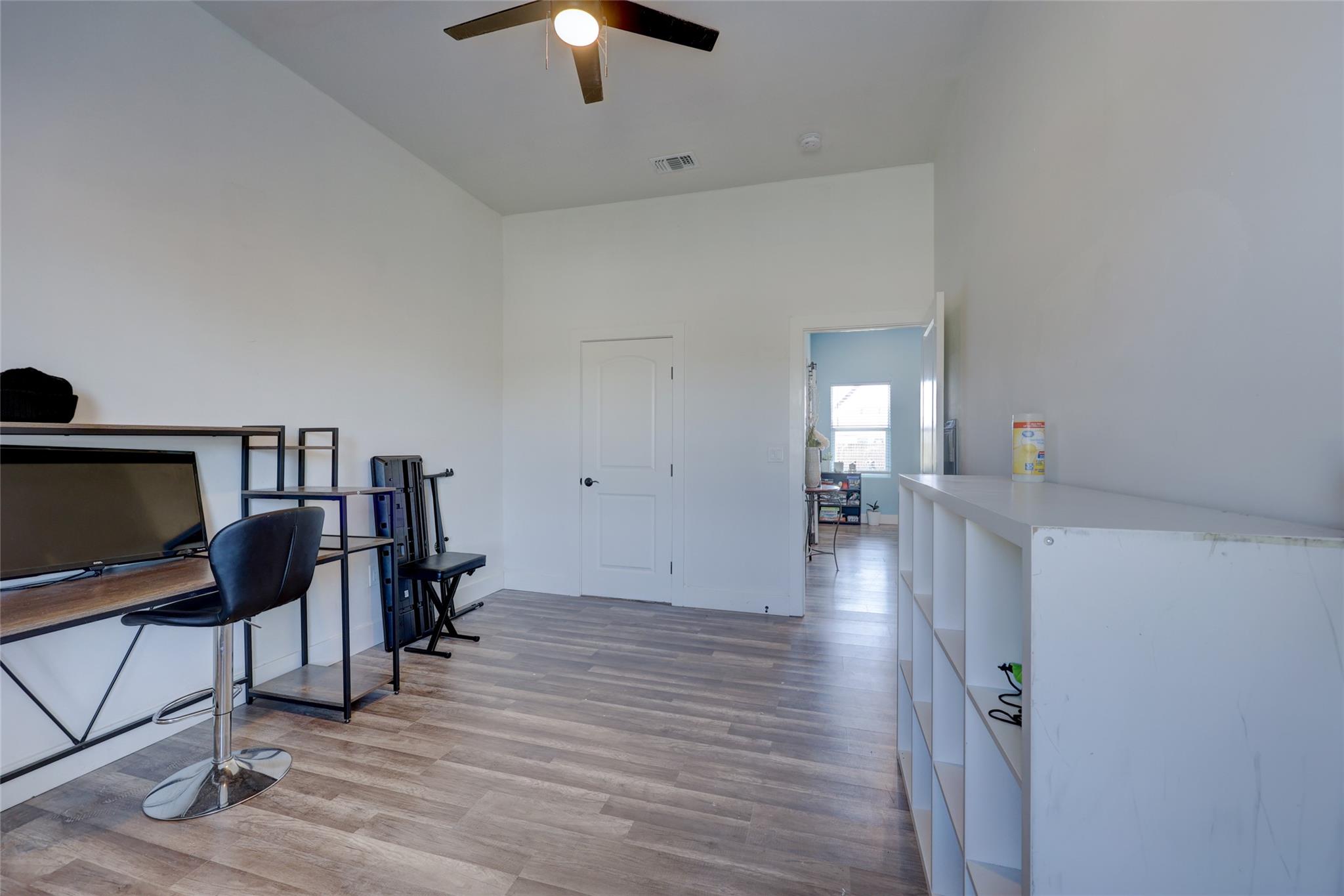 243 Hershal Ln, Cedar Creek, TX 78612