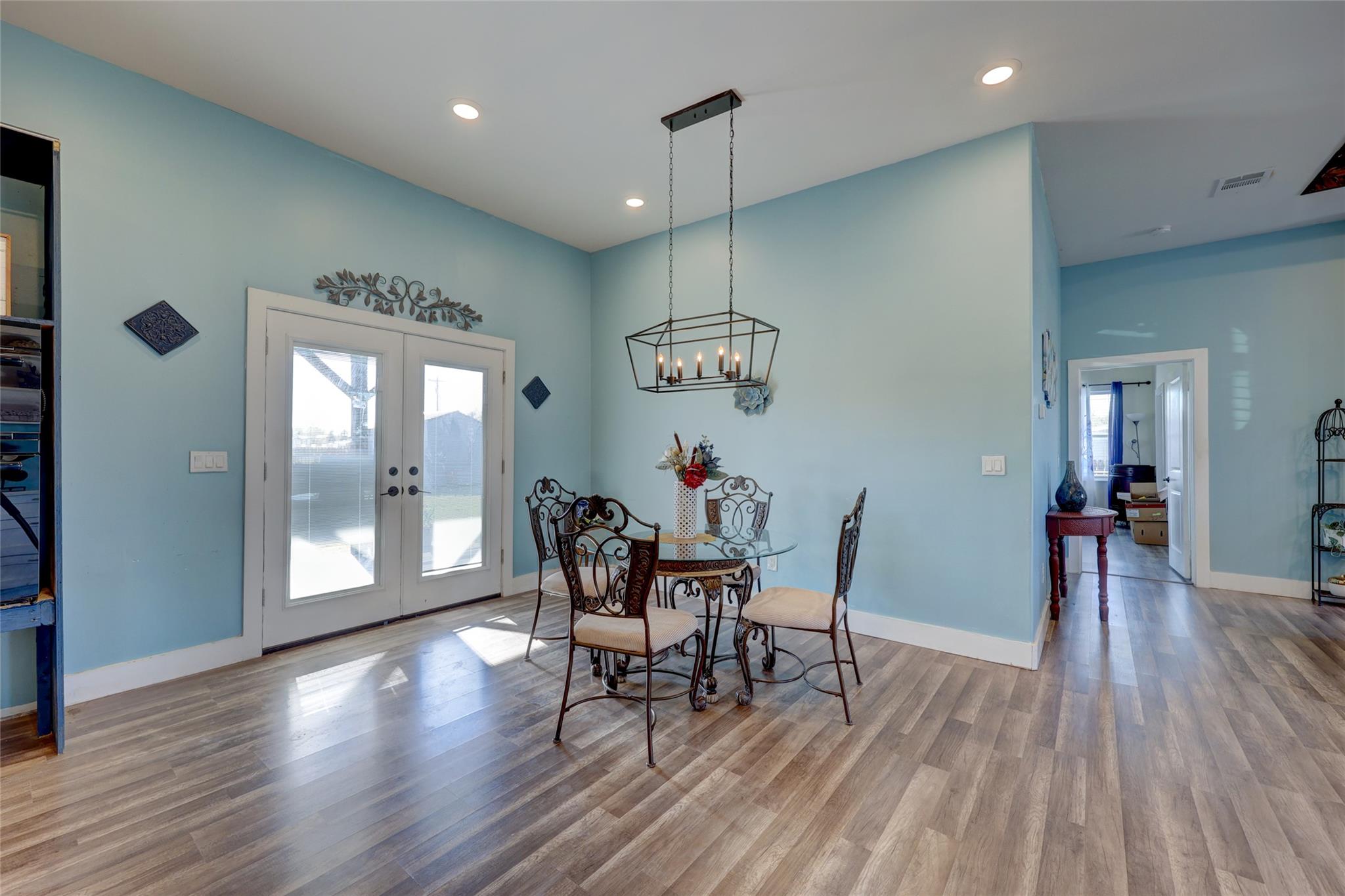 243 Hershal Ln, Cedar Creek, TX 78612