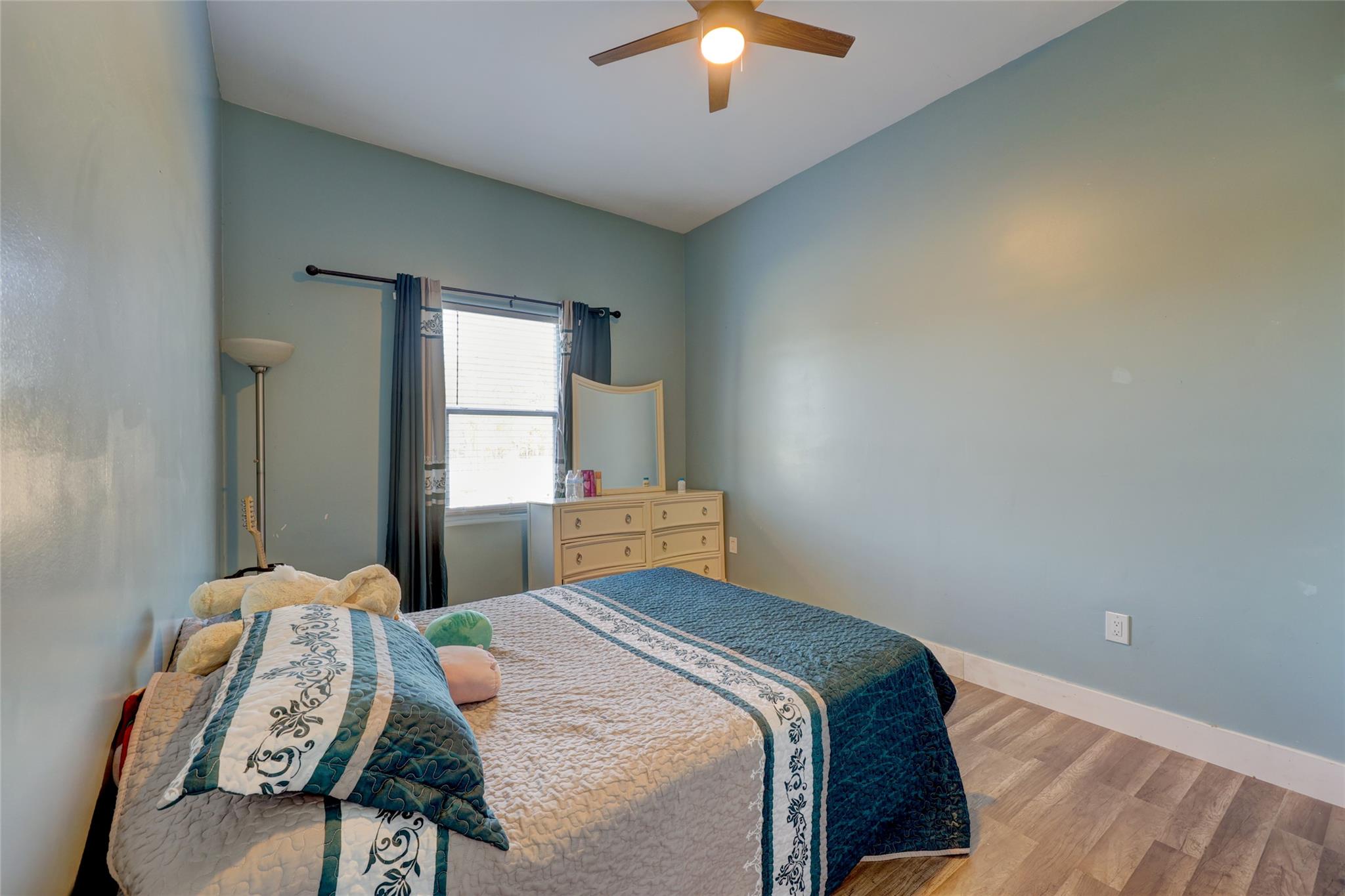 243 Hershal Ln, Cedar Creek, TX 78612