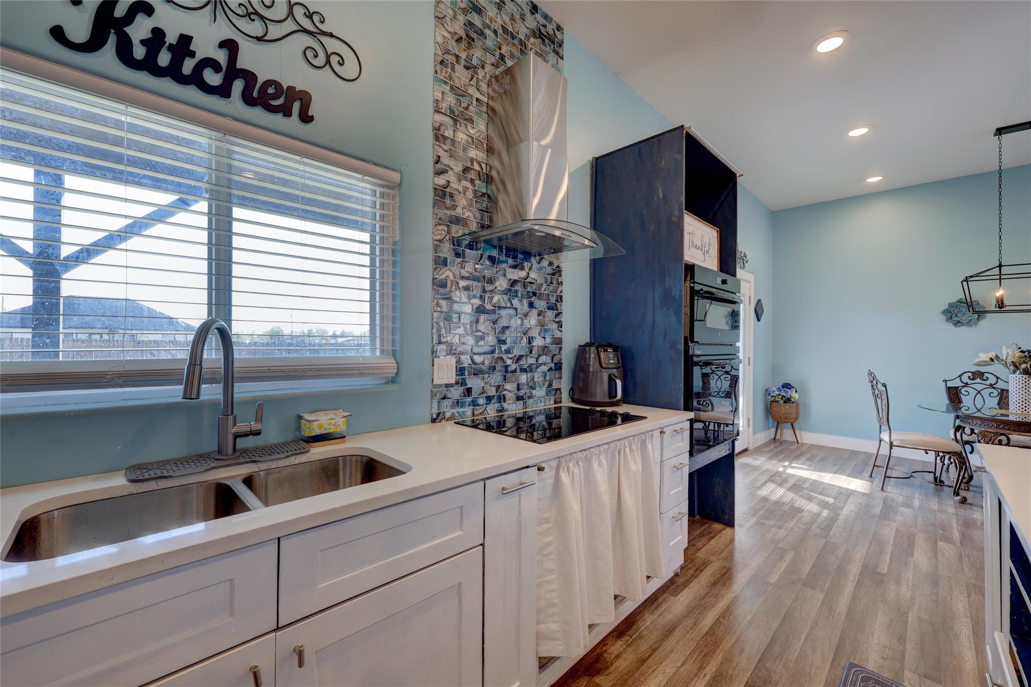 243 Hershal Ln, Cedar Creek, TX 78612